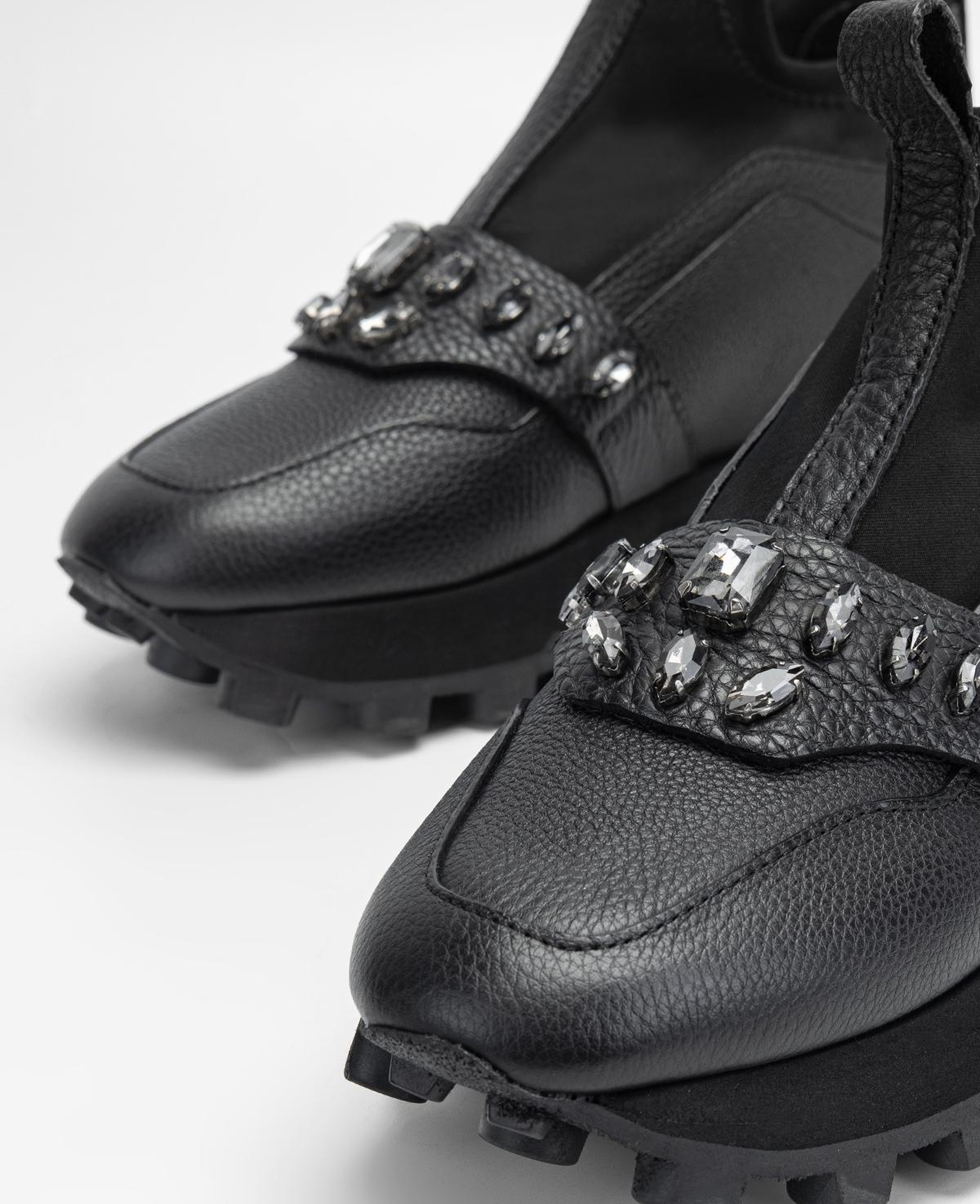 Valmenti Kadın Hakiki Deri Siyah Floter Düz Bot