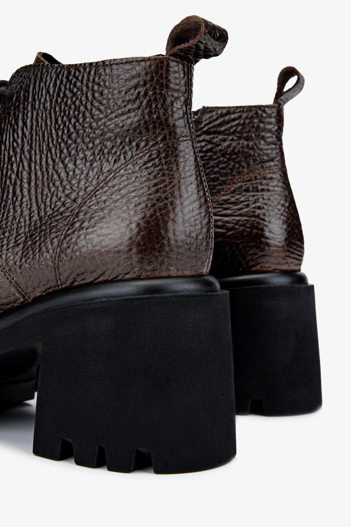 Valmenti Kadın Hakiki Deri Kahverengi Topuklu Bot