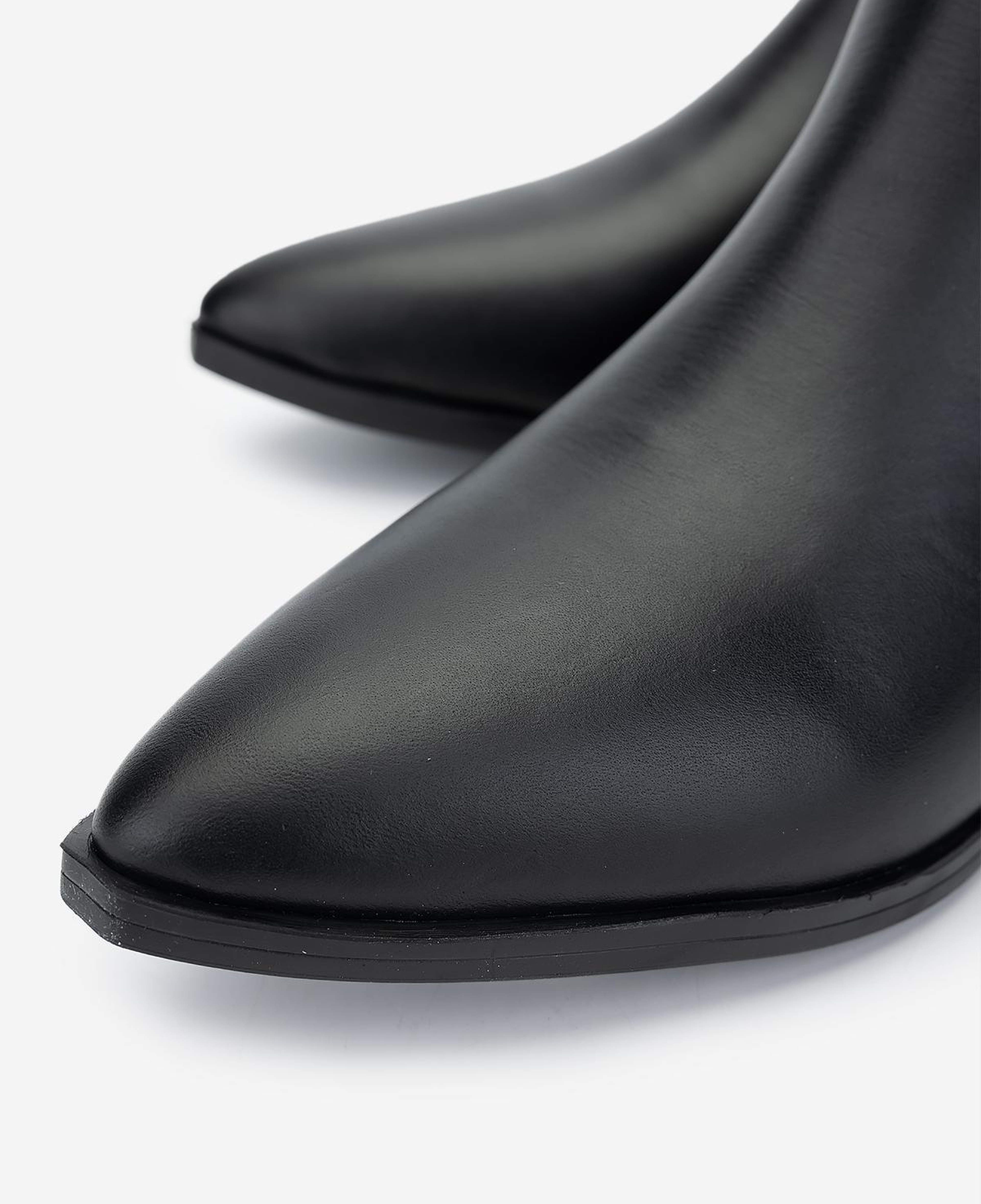 Valmenti Kadın Hakiki Deri Siyah Topuklu Bot