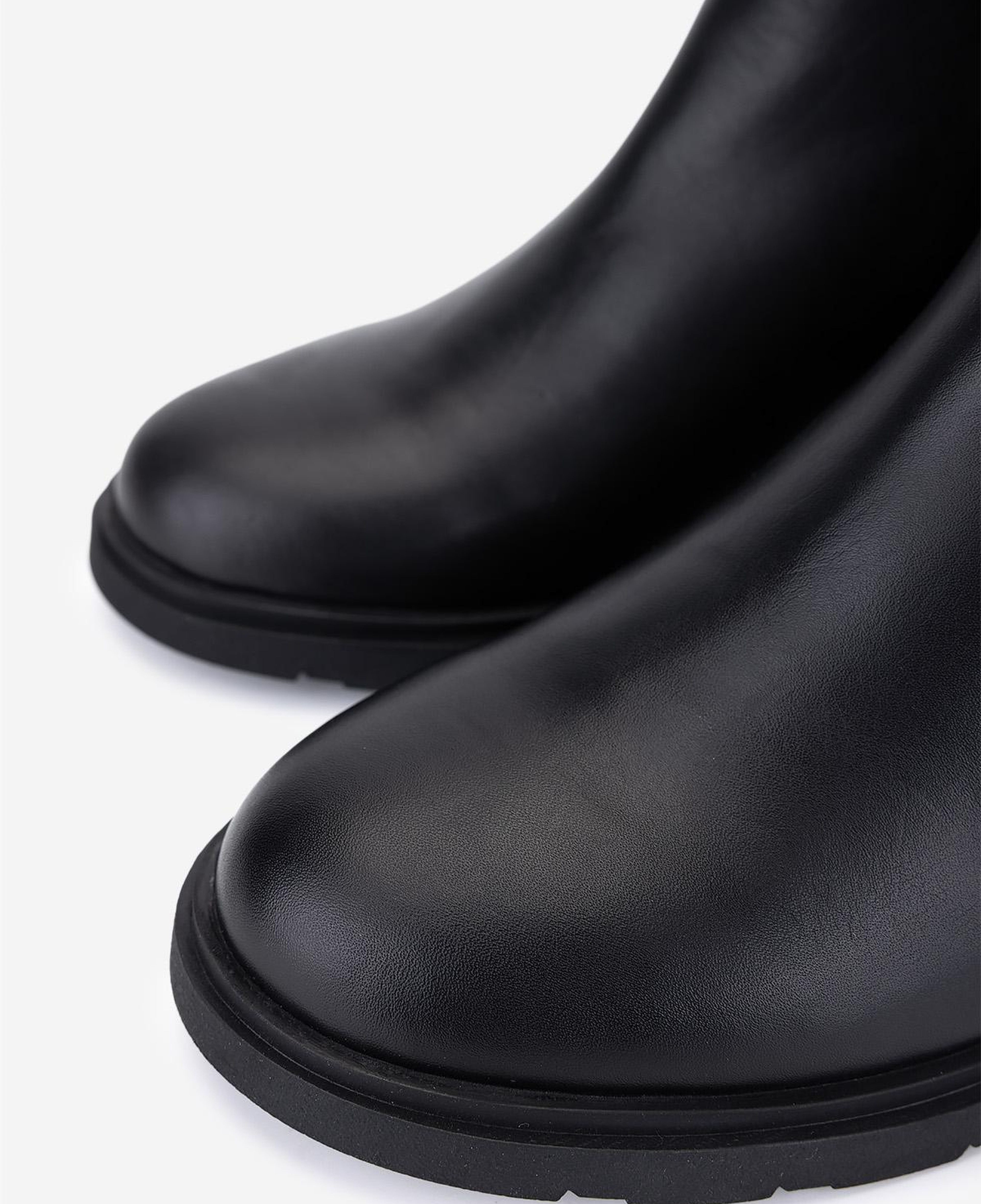 Valmenti Kadın Hakiki Deri Siyah Topuklu Bot