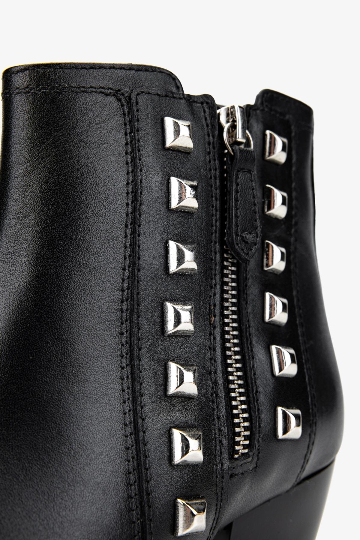 Valmenti Kadın Hakiki Deri Siyah Topuklu Bot