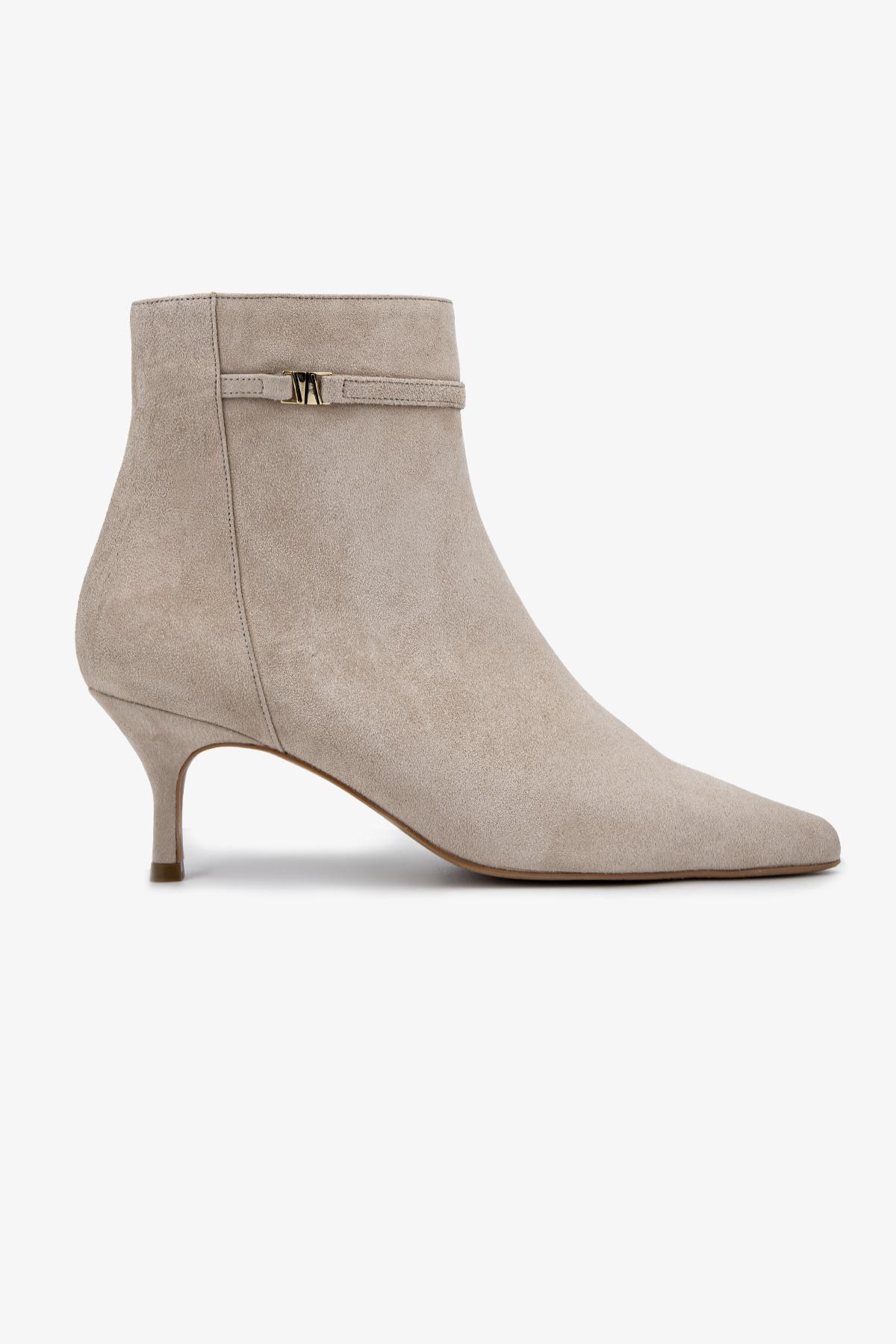 Valmenti Kadın Hakiki Deri Bej Süet Topuklu Bot
