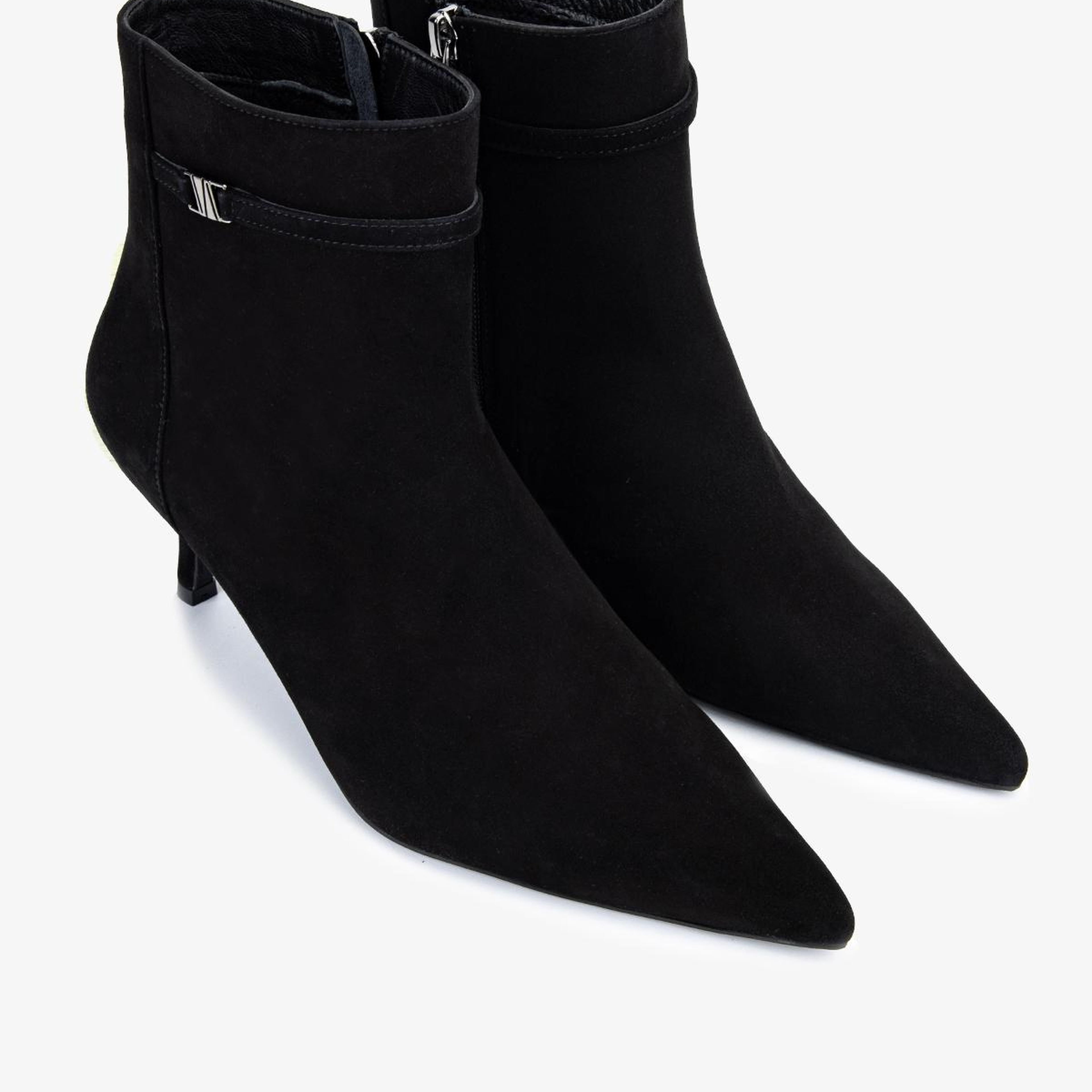 Valmenti Kadın Hakiki Deri Siyah Süet Topuklu Bot