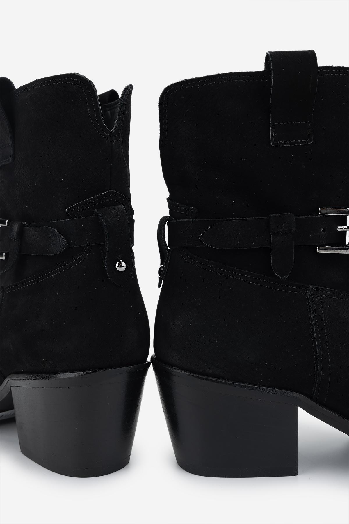 Valmenti Kadın Hakiki Deri Siyah Nubuk Topuklu Bot