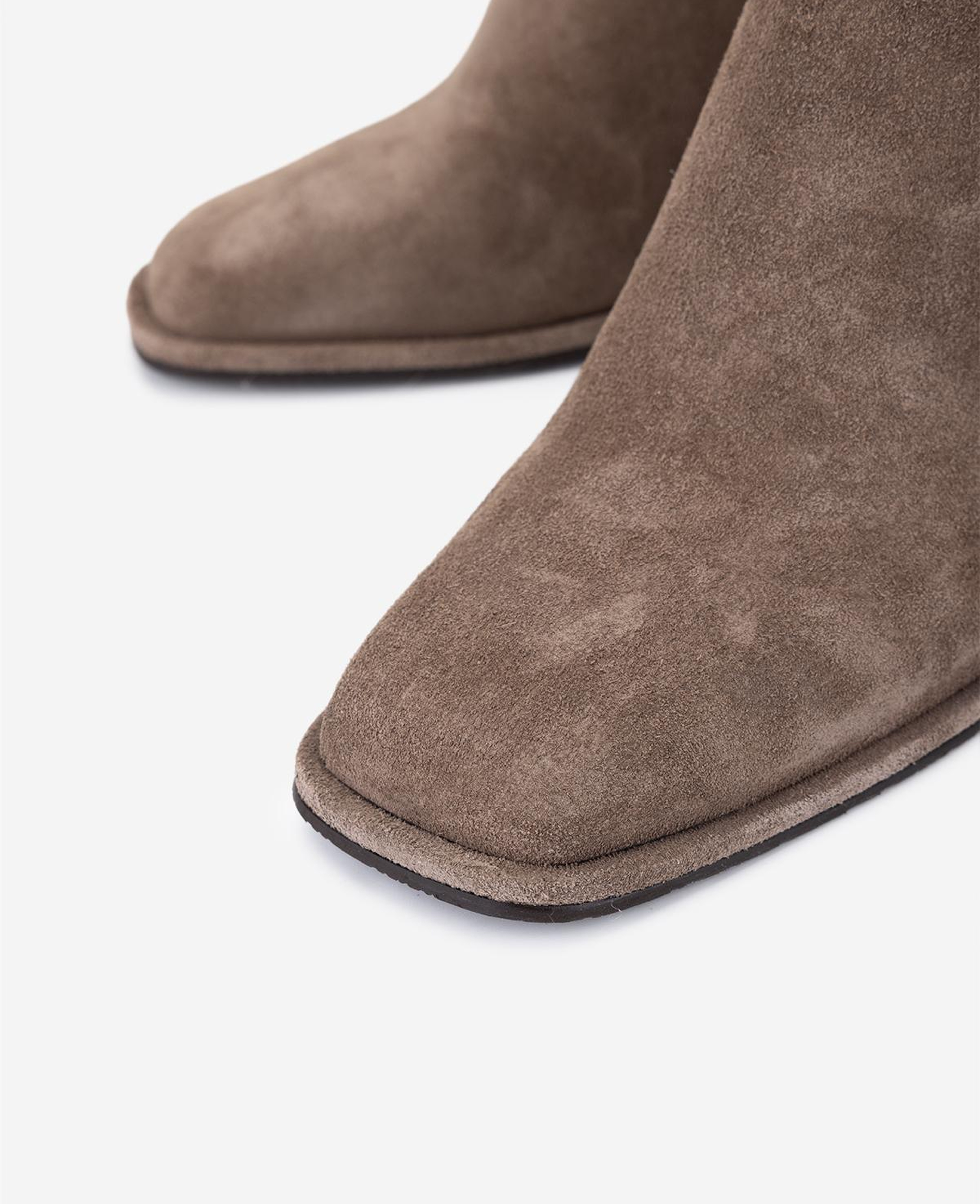 Valmenti Kadın Hakiki Deri Vizon Süet Topuklu Bot