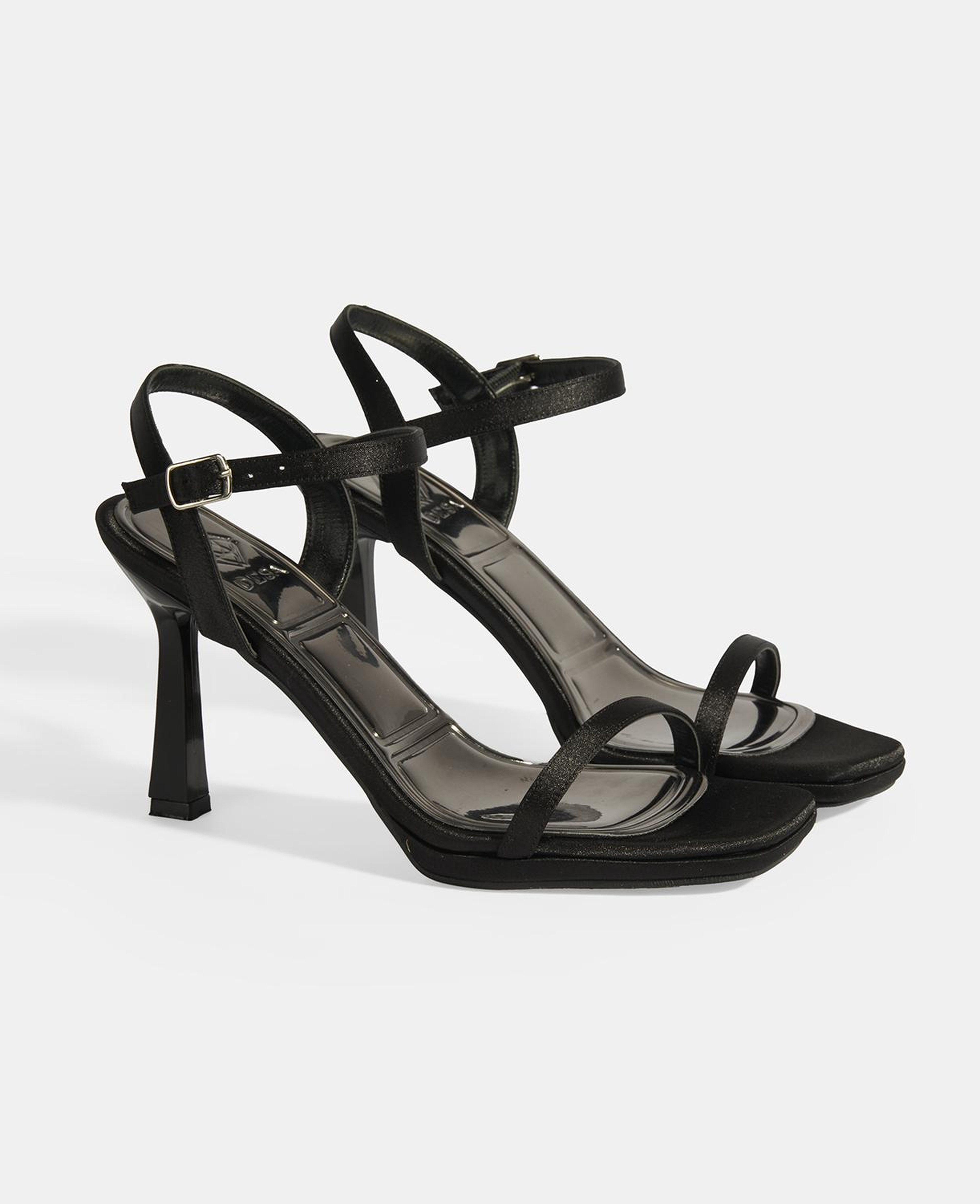 Kadın Siyah Toka Detaylı Topuklu Abiye Sandalet