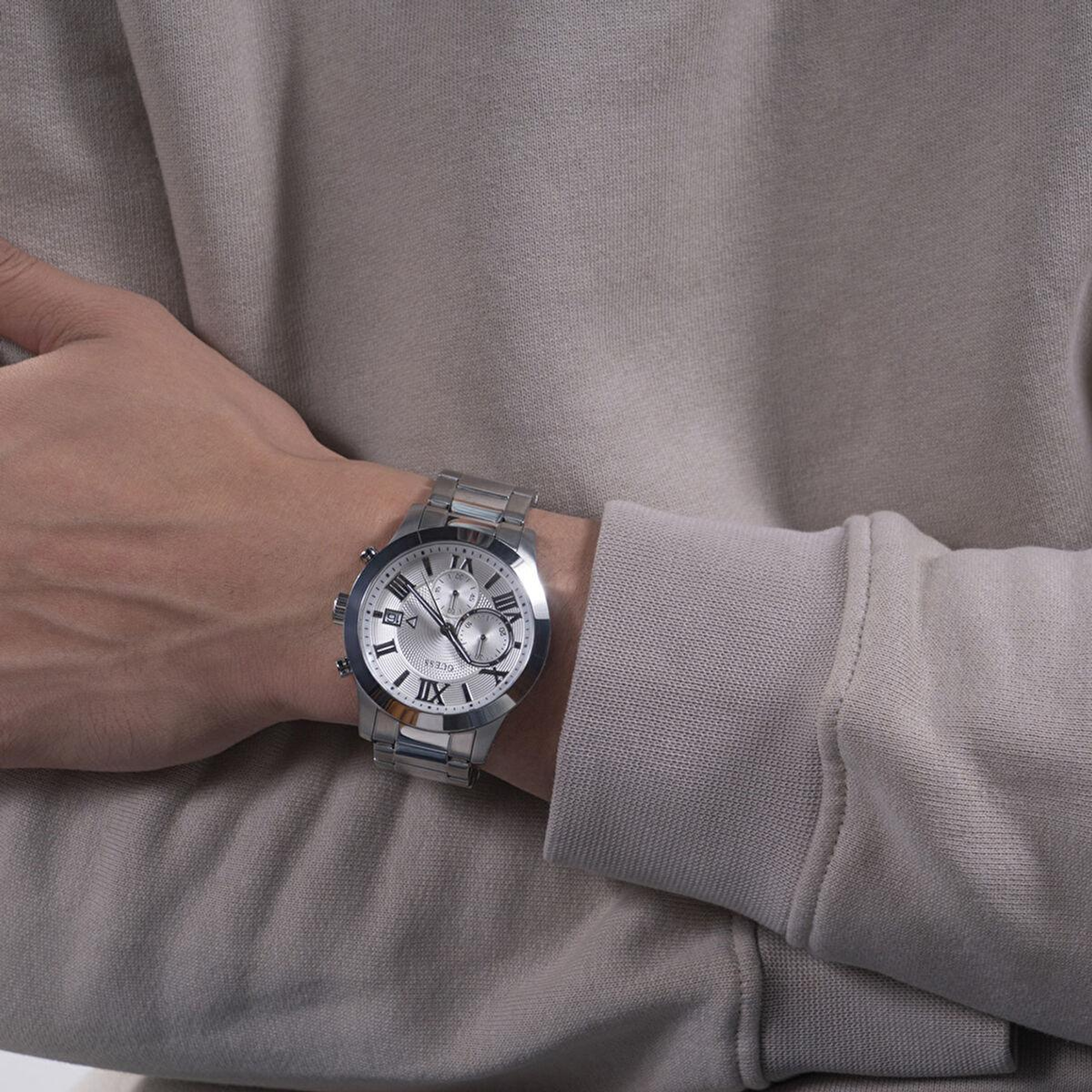 Guess GUW0668G7 Erkek Kol Saati