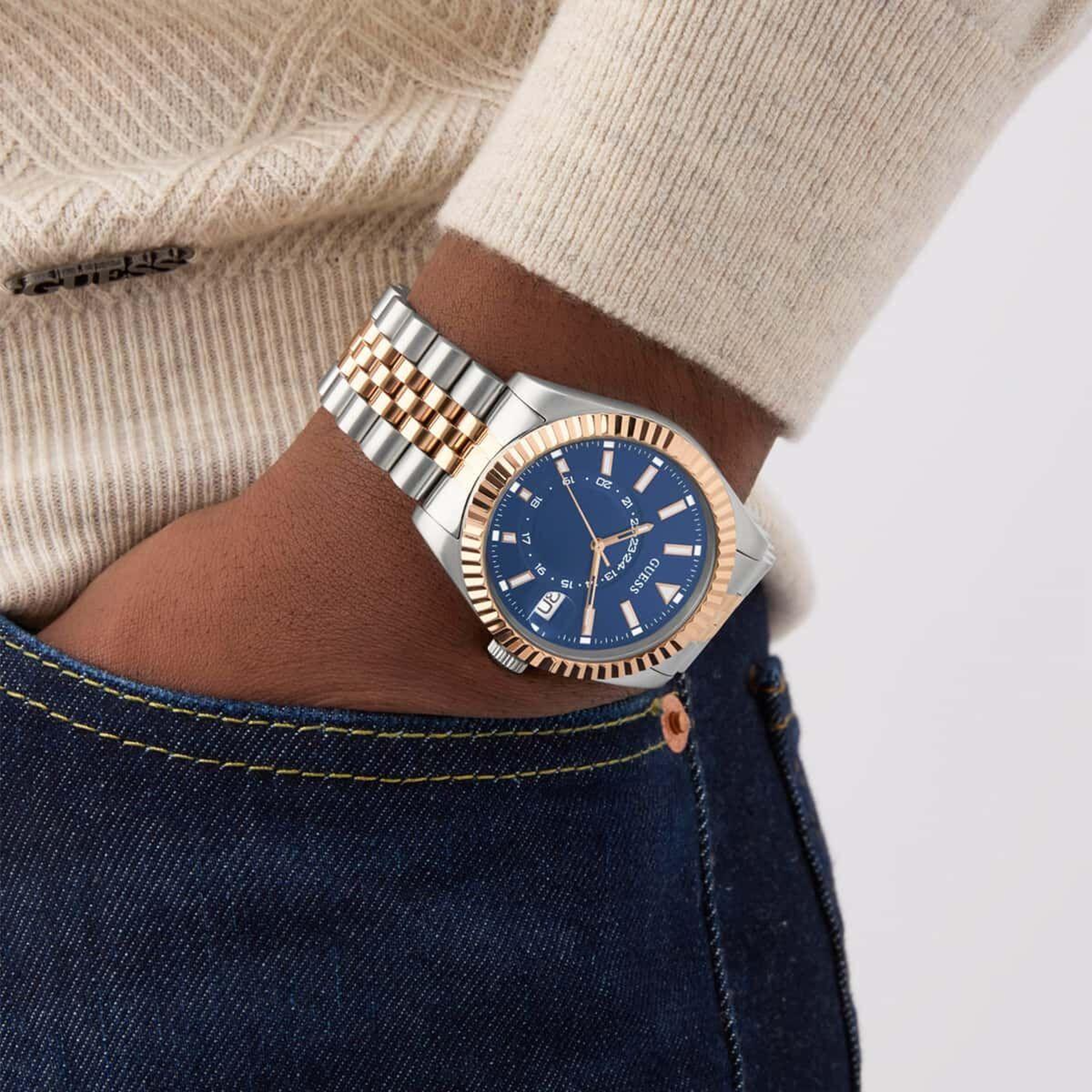 Guess GUGW0977G5 Erkek Kol Saati