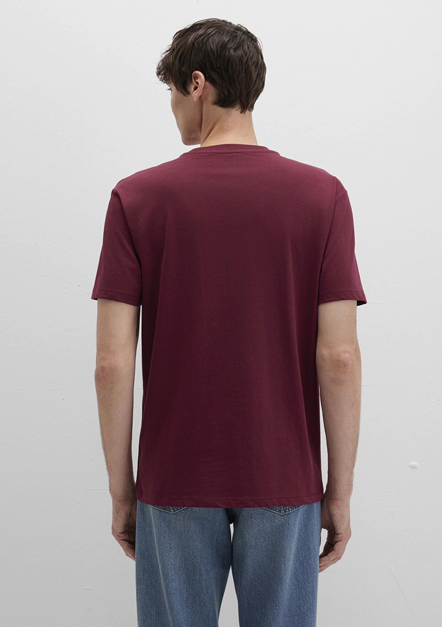 Mavi Etiket Detaylı Bordo Basic Tişört Loose Fit / Bol Rahat Kesim 0611824-70394