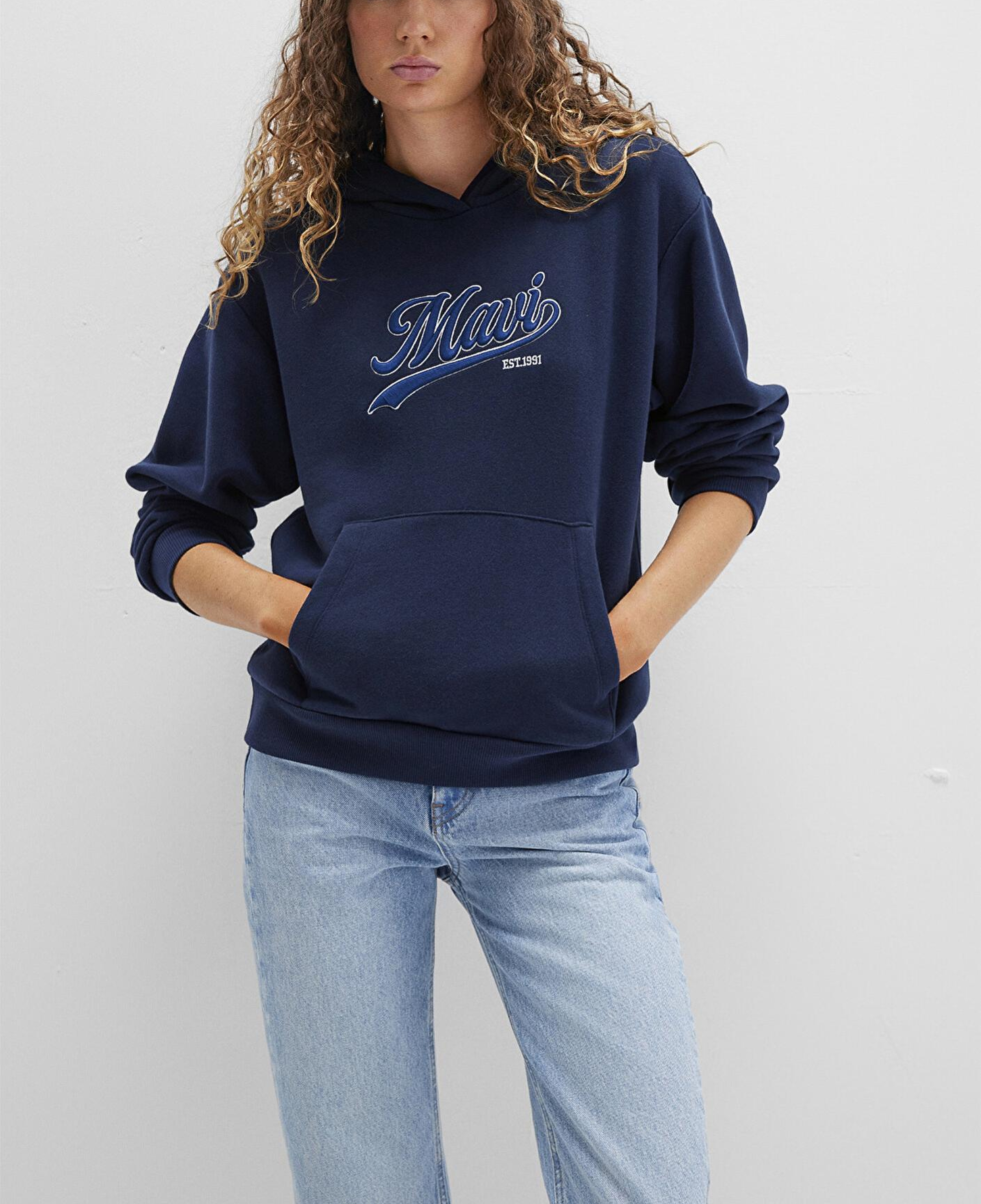 Mavi Mavi Logo Baskılı Kapüşonlu Lacivert Sweatshirt 1S10420-82318