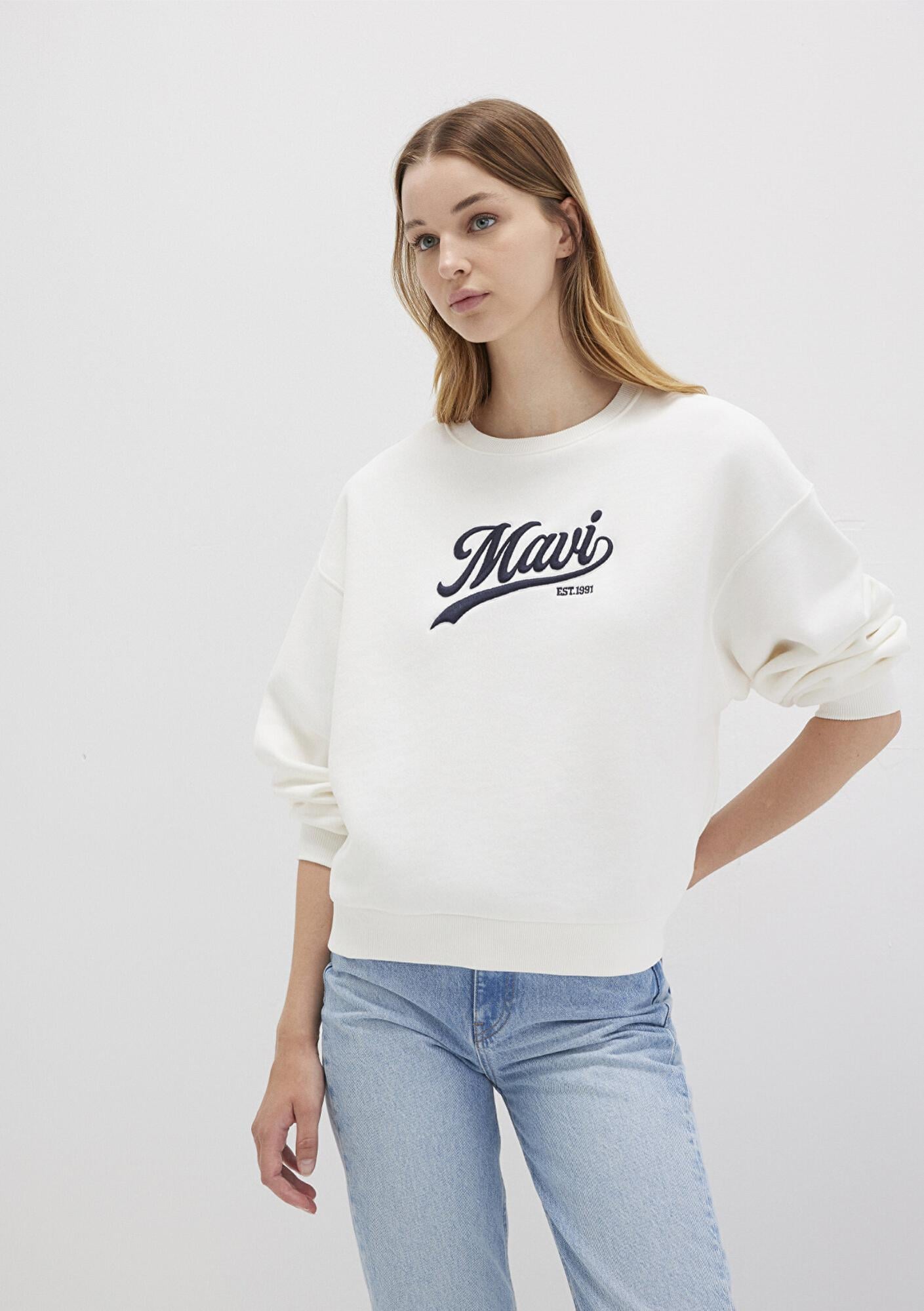 Mavi Mavi Logo Baskılı Ekru Sweatshirt 1S10419-80194