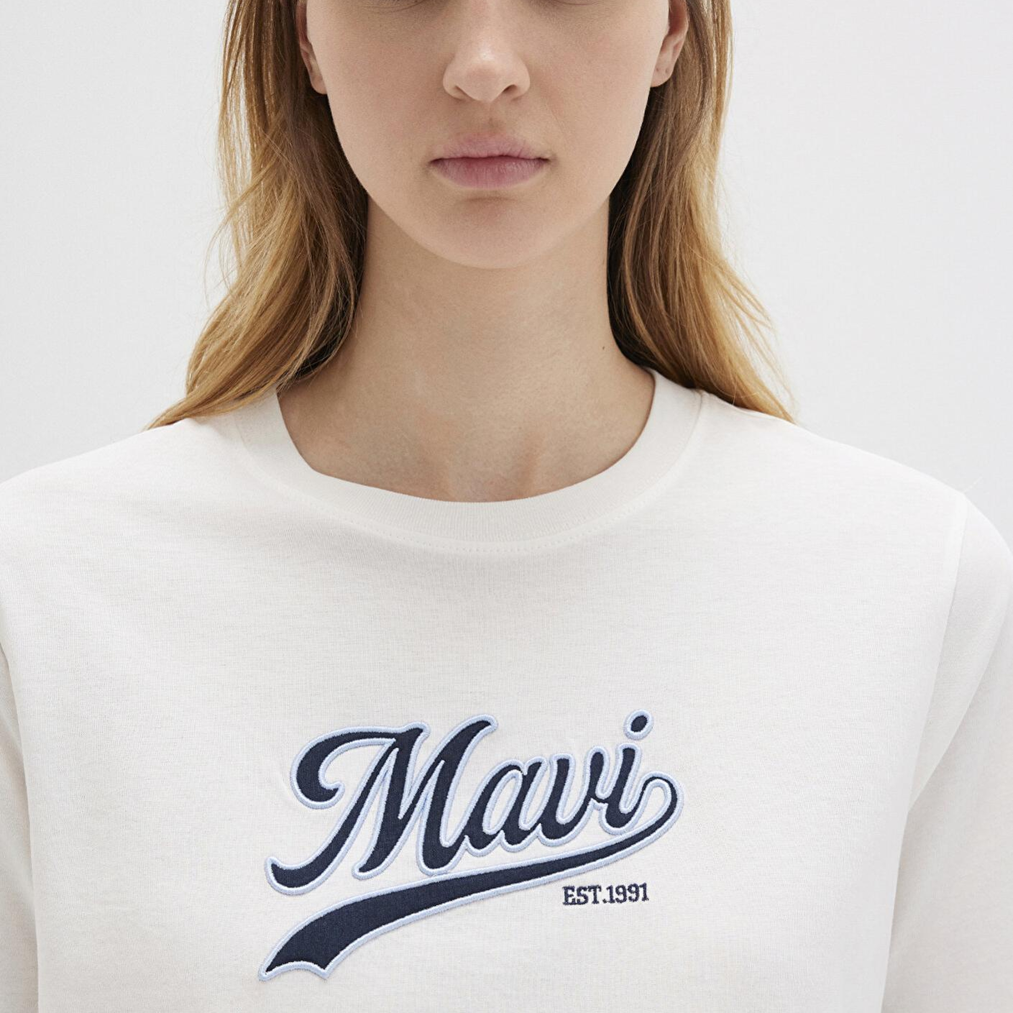 Mavi Mavi Logo Baskılı Ekru Tişört Regular Fit / Normal Kesim 1613565-80194