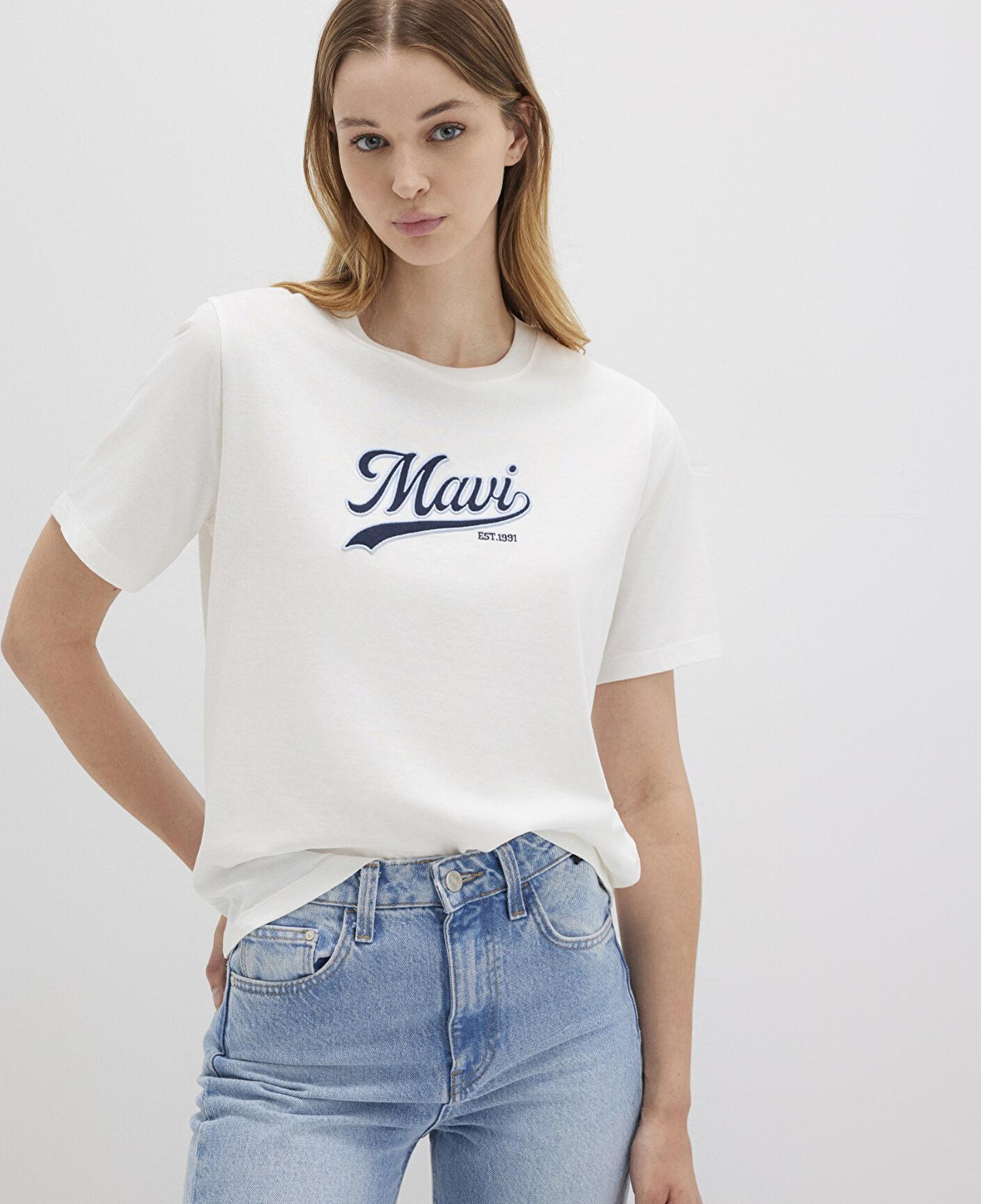 Mavi Mavi Logo Baskılı Ekru Tişört Regular Fit / Normal Kesim 1613565-80194