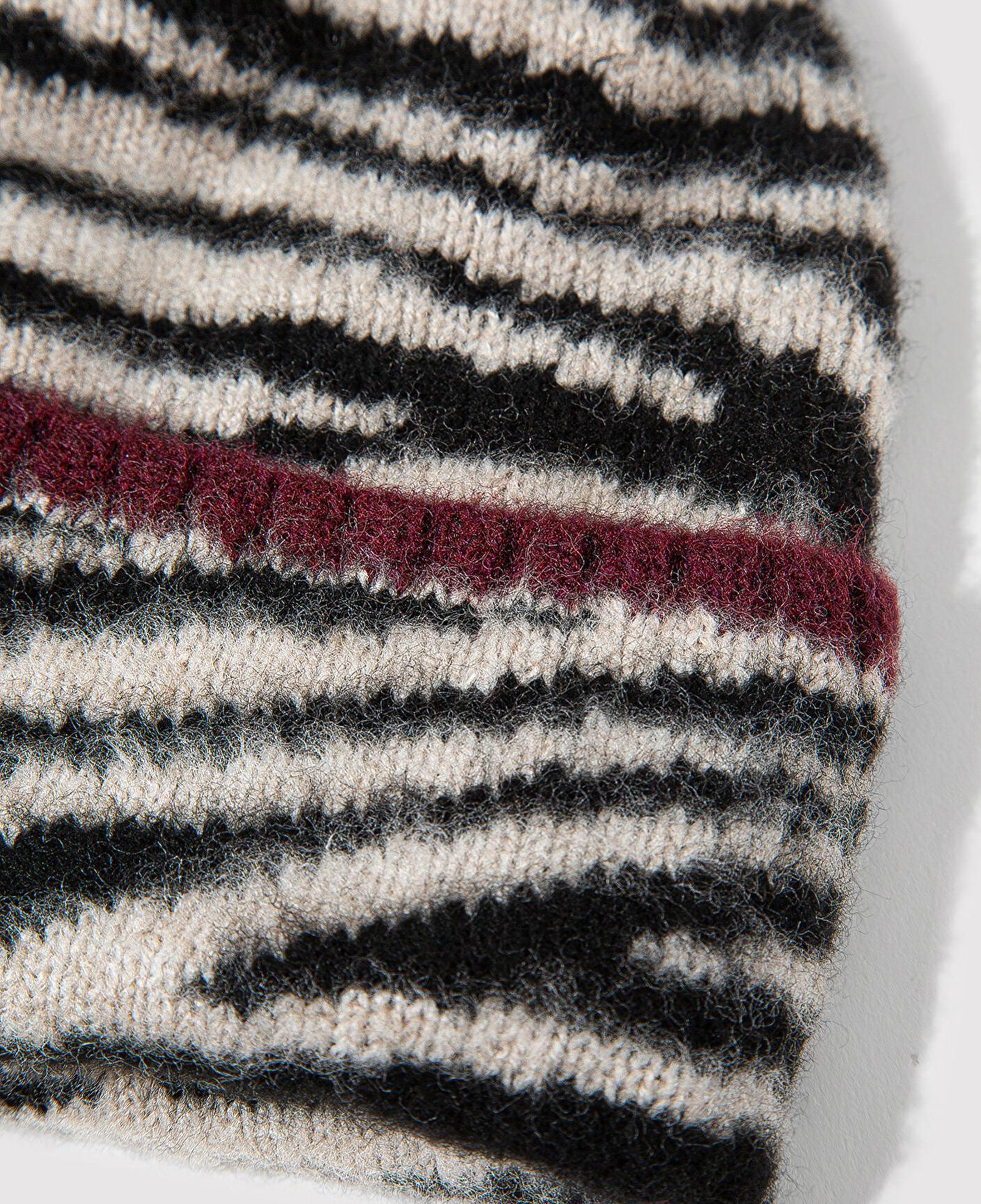 Mavi Zebra Baskılı Siyah Bere 1913612-900