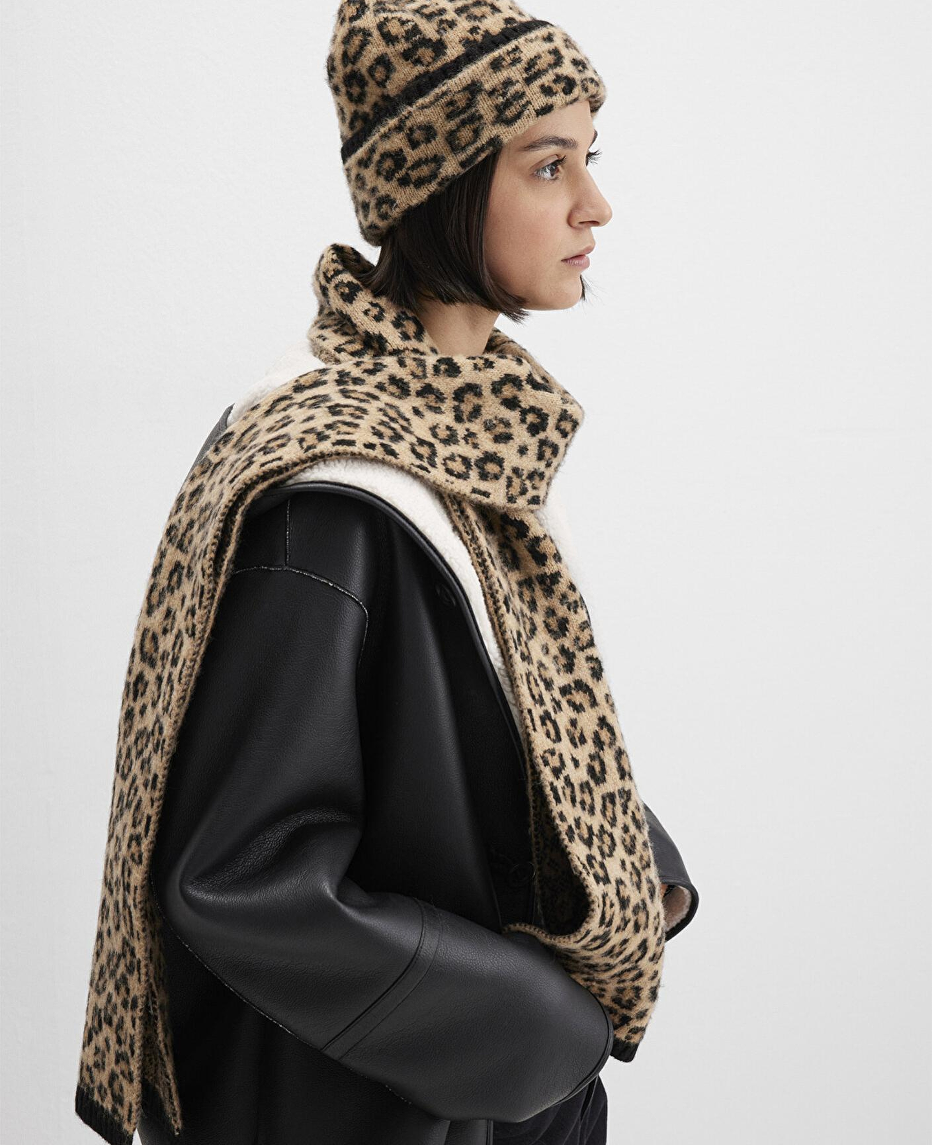 Mavi Leopar Desenli Bere 1913611-25818