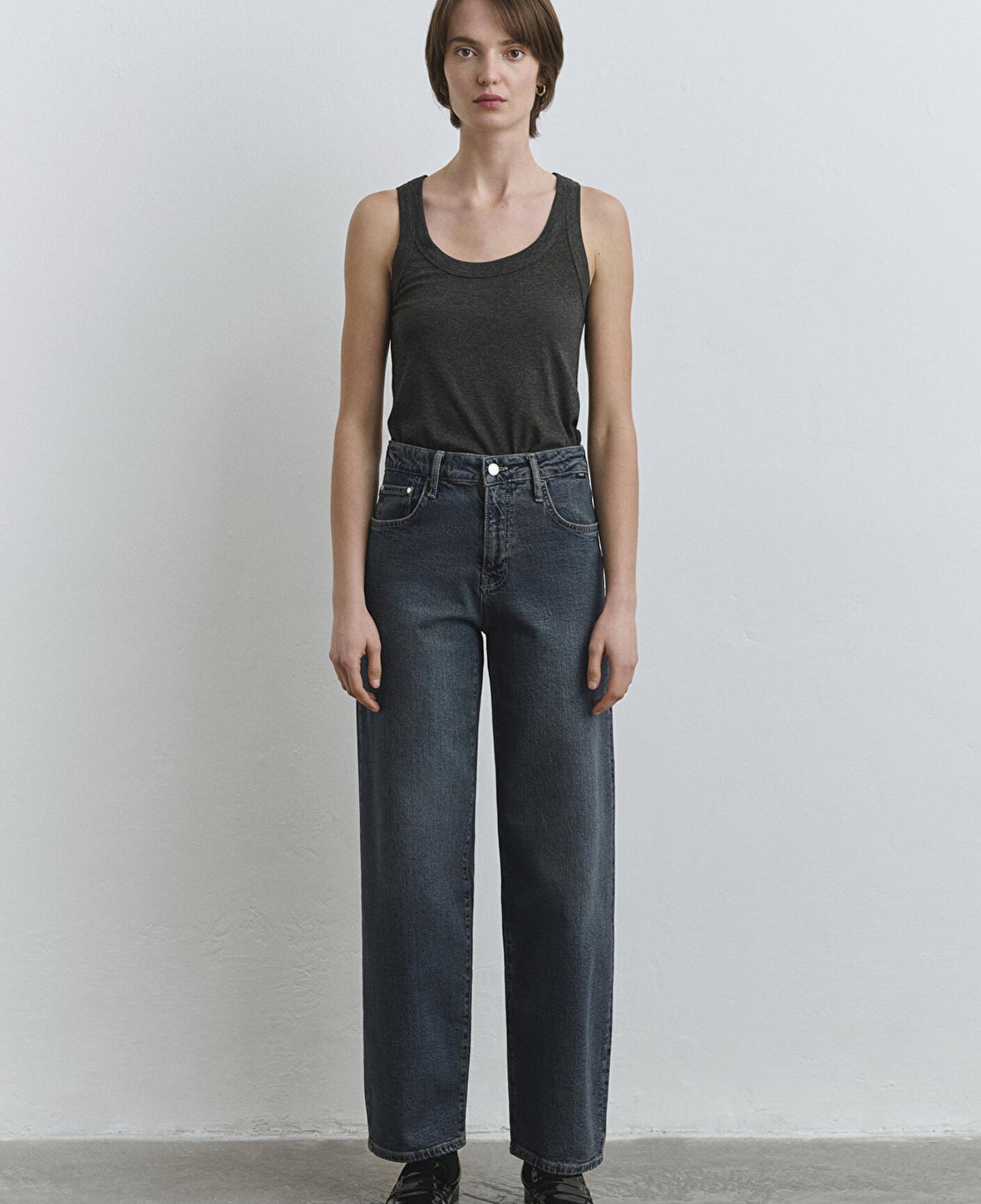 Mavi Leila Mavi Premium Gölgeli Koyu Mavi Jean Pantolon 1010600-89936