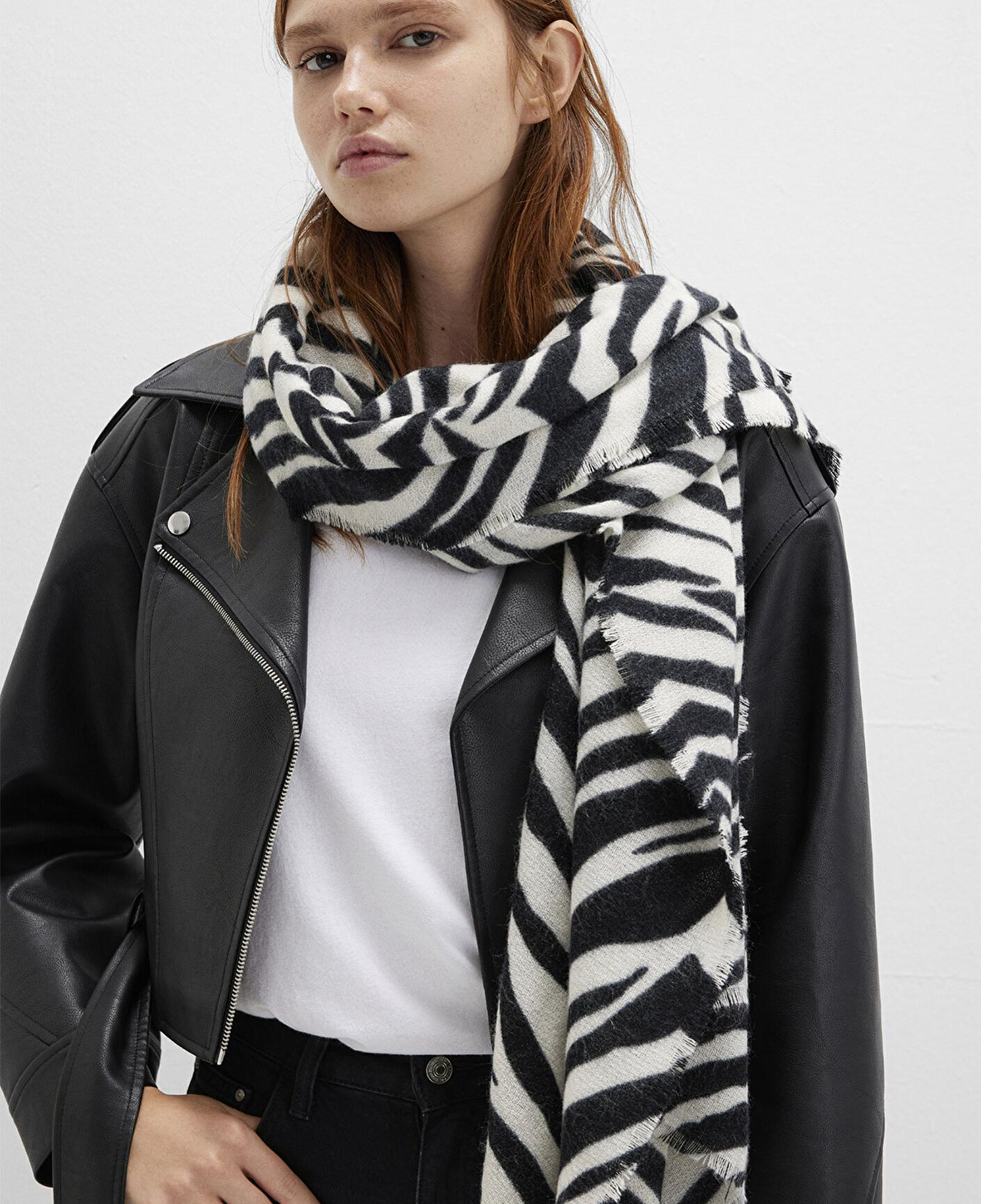 Mavi Zebra Desenli Atkı 1913598-900