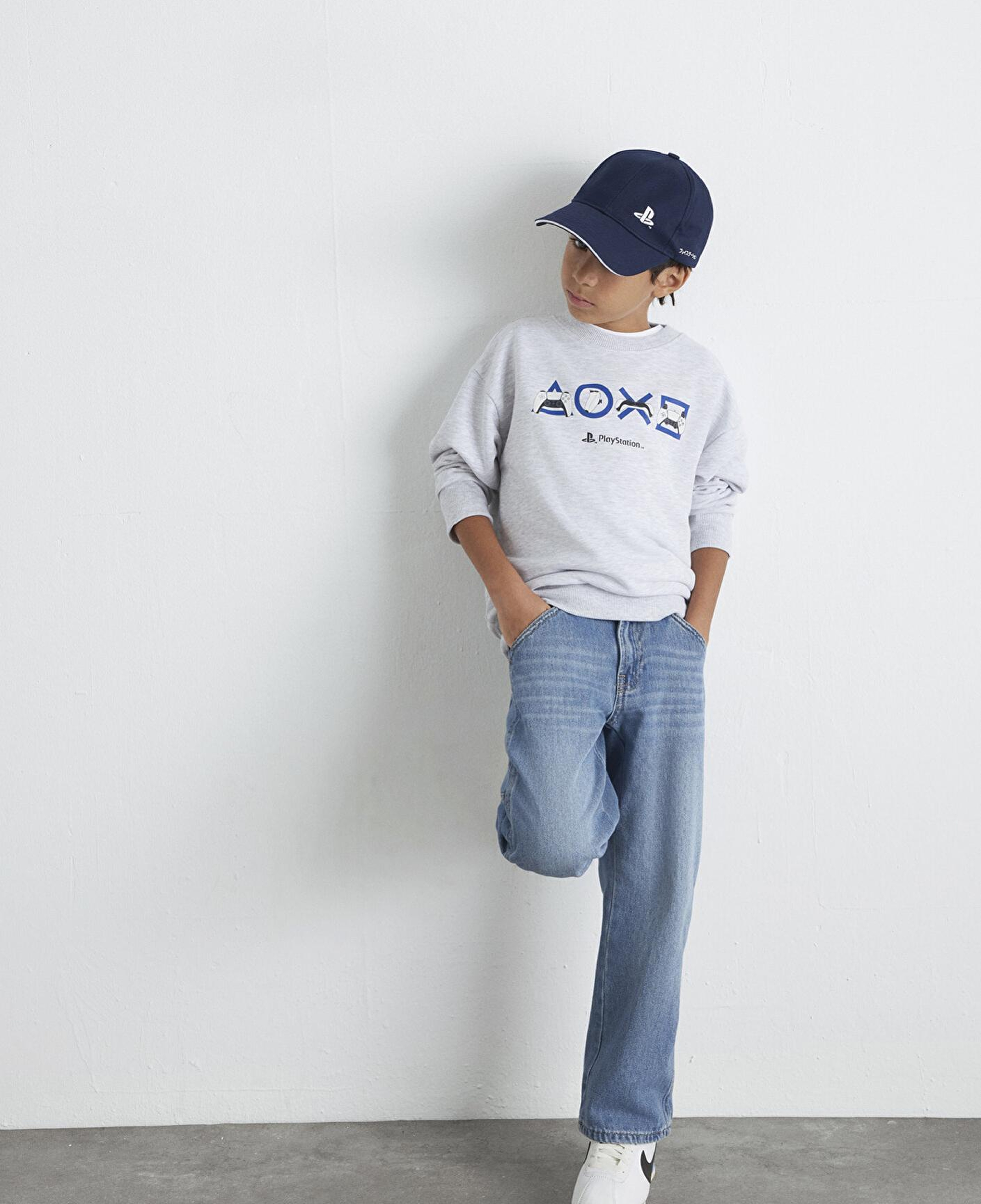 Mavi PlayStation Baskılı Gri Sweatshirt 6S10132-88467