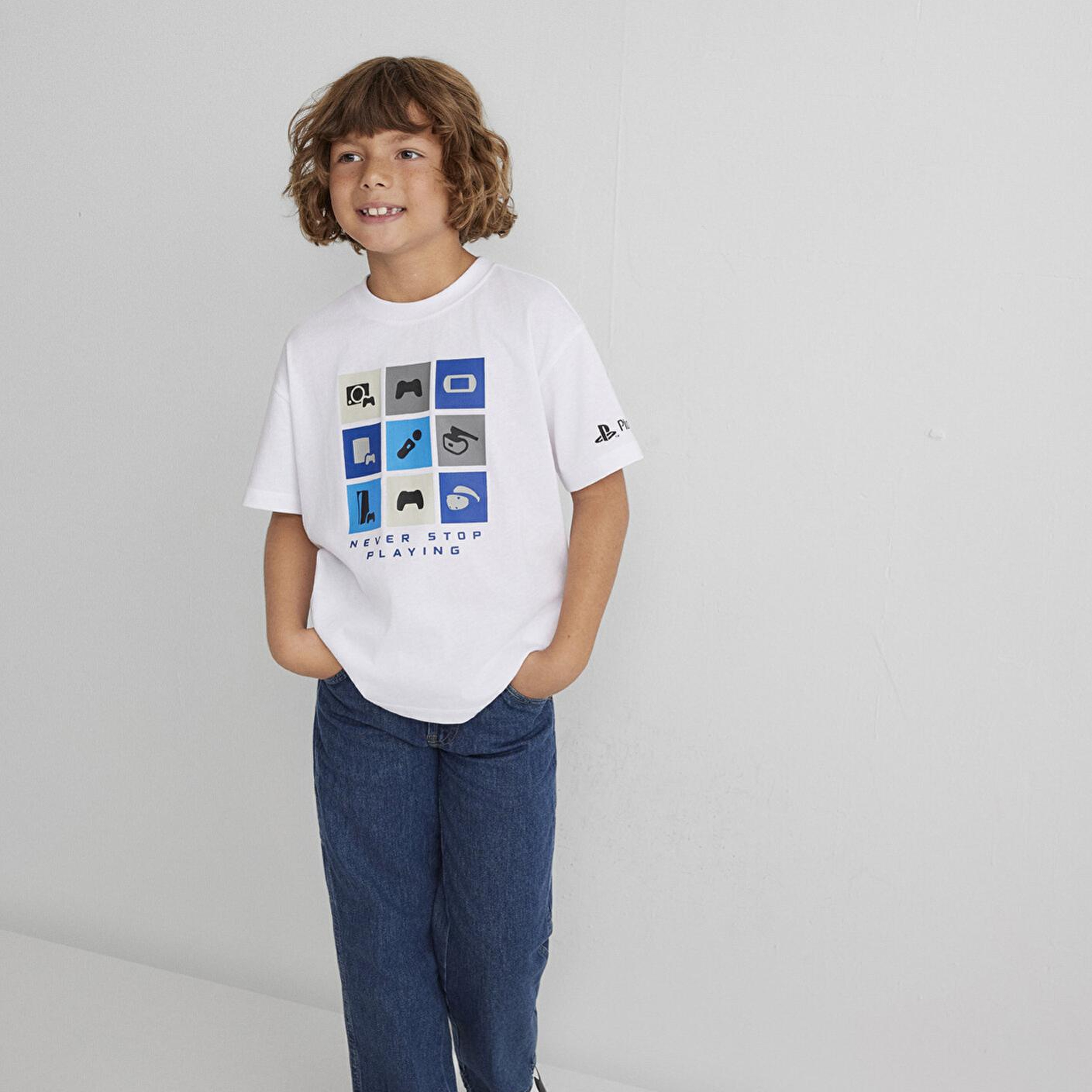 Mavi PlayStation Baskılı Beyaz Tişört​ Loose Fit / Bol Rahat Kesim 6610374-620