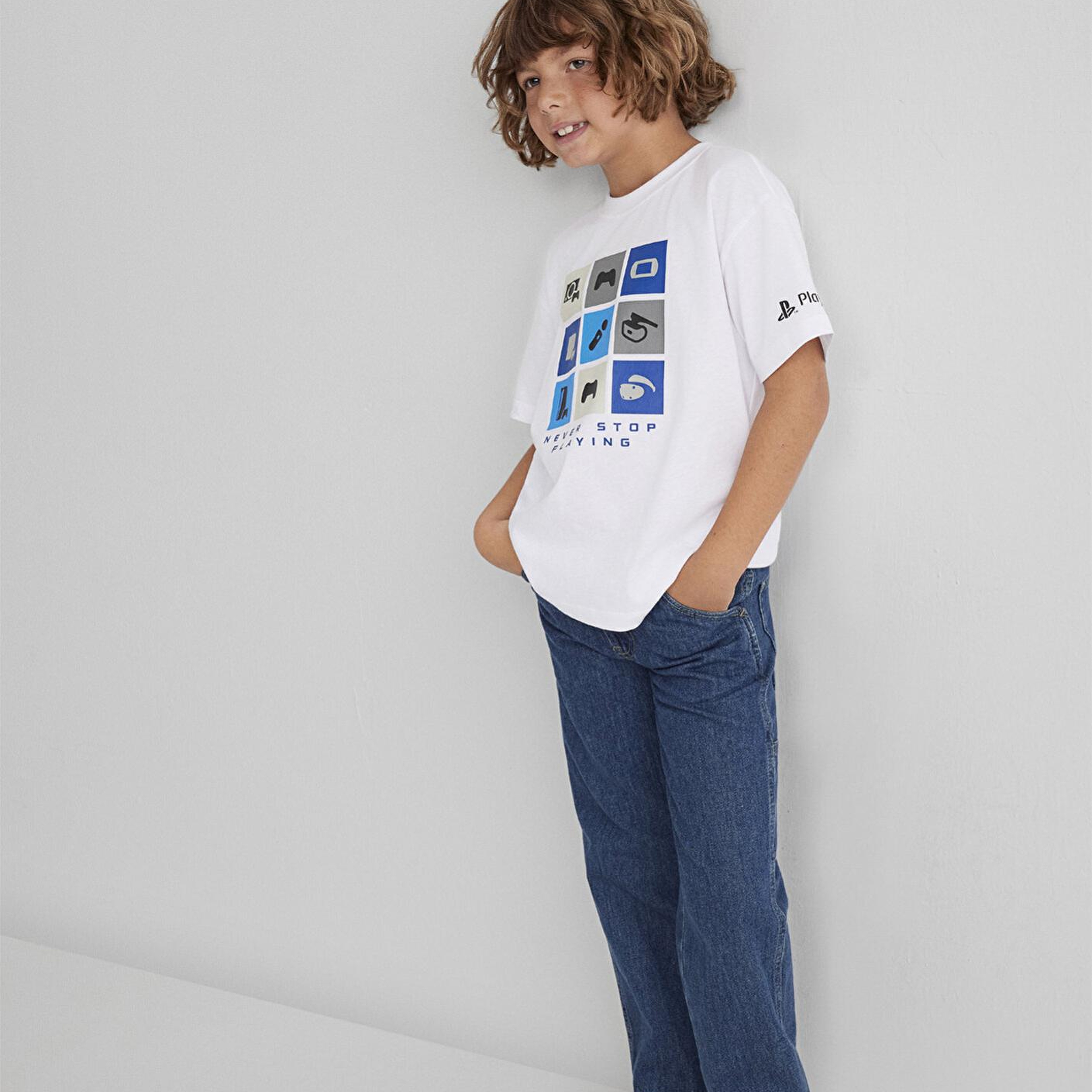 Mavi PlayStation Baskılı Beyaz Tişört​ Loose Fit / Bol Rahat Kesim 6610374-620