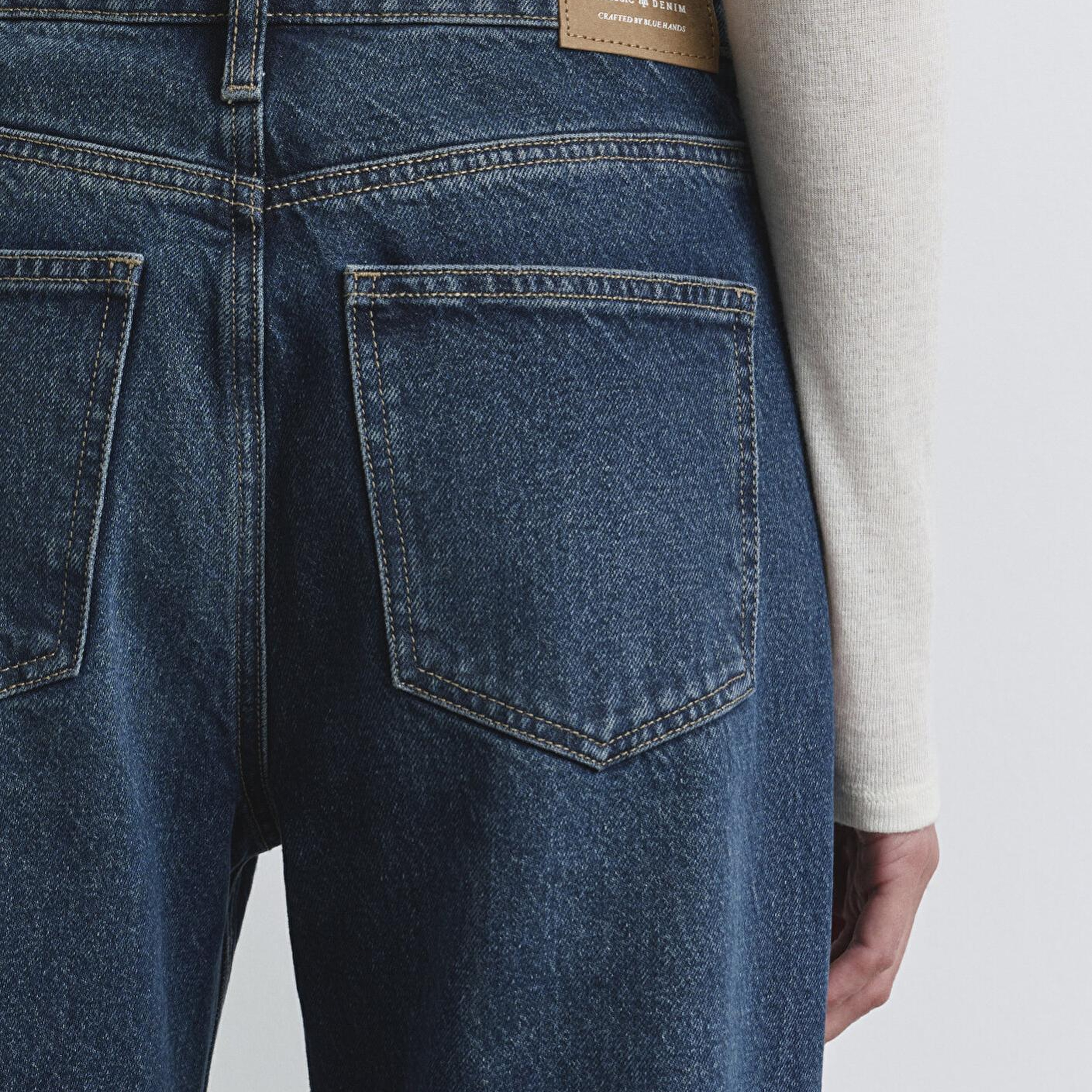 Mavi Victoria Classic Denim Gölgeli Koyu Mavi Jean Pantolon 101072-90539