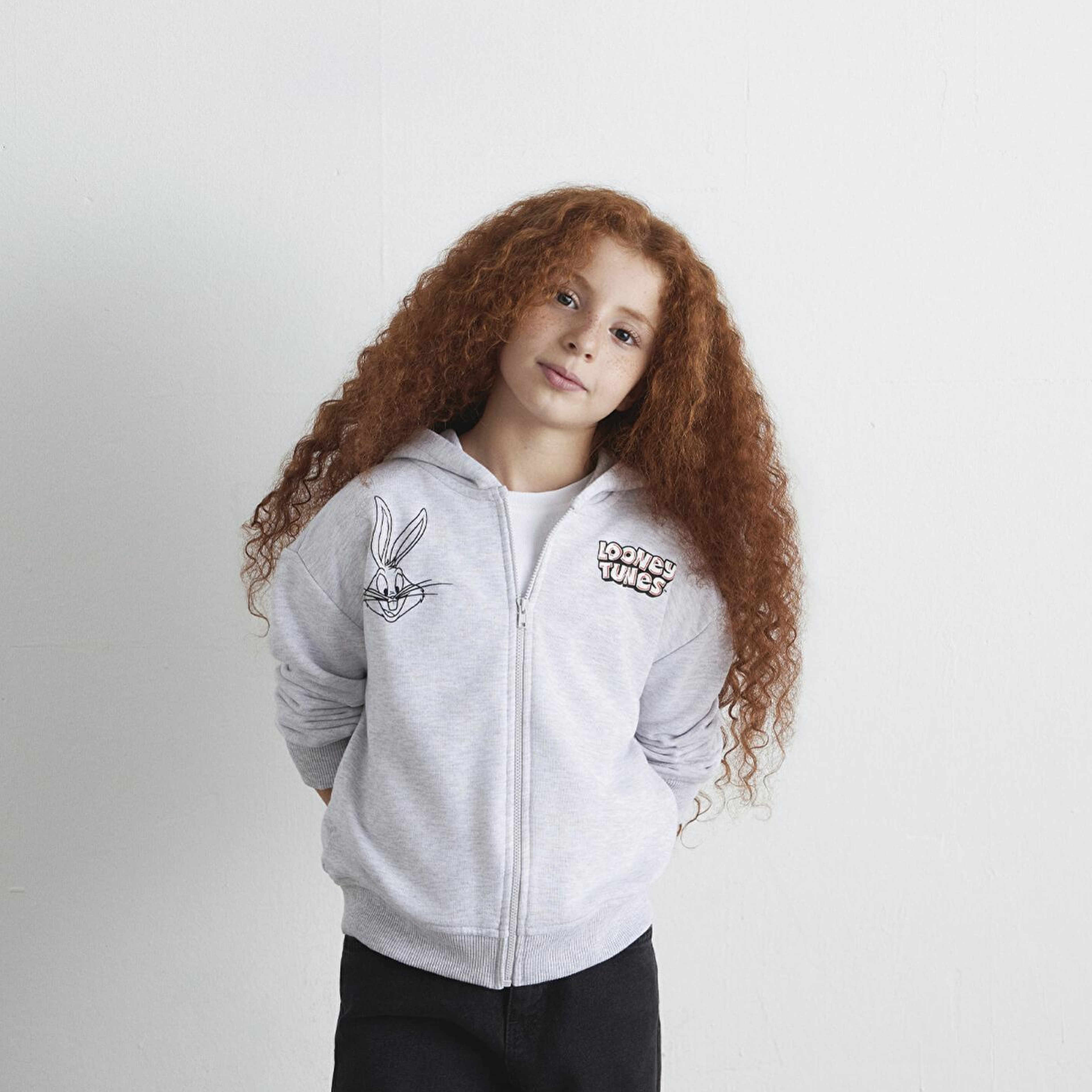 Mavi Looney Tunes Baskılı Kapüşonlu Gri Sweatshirt 7S10134-88467