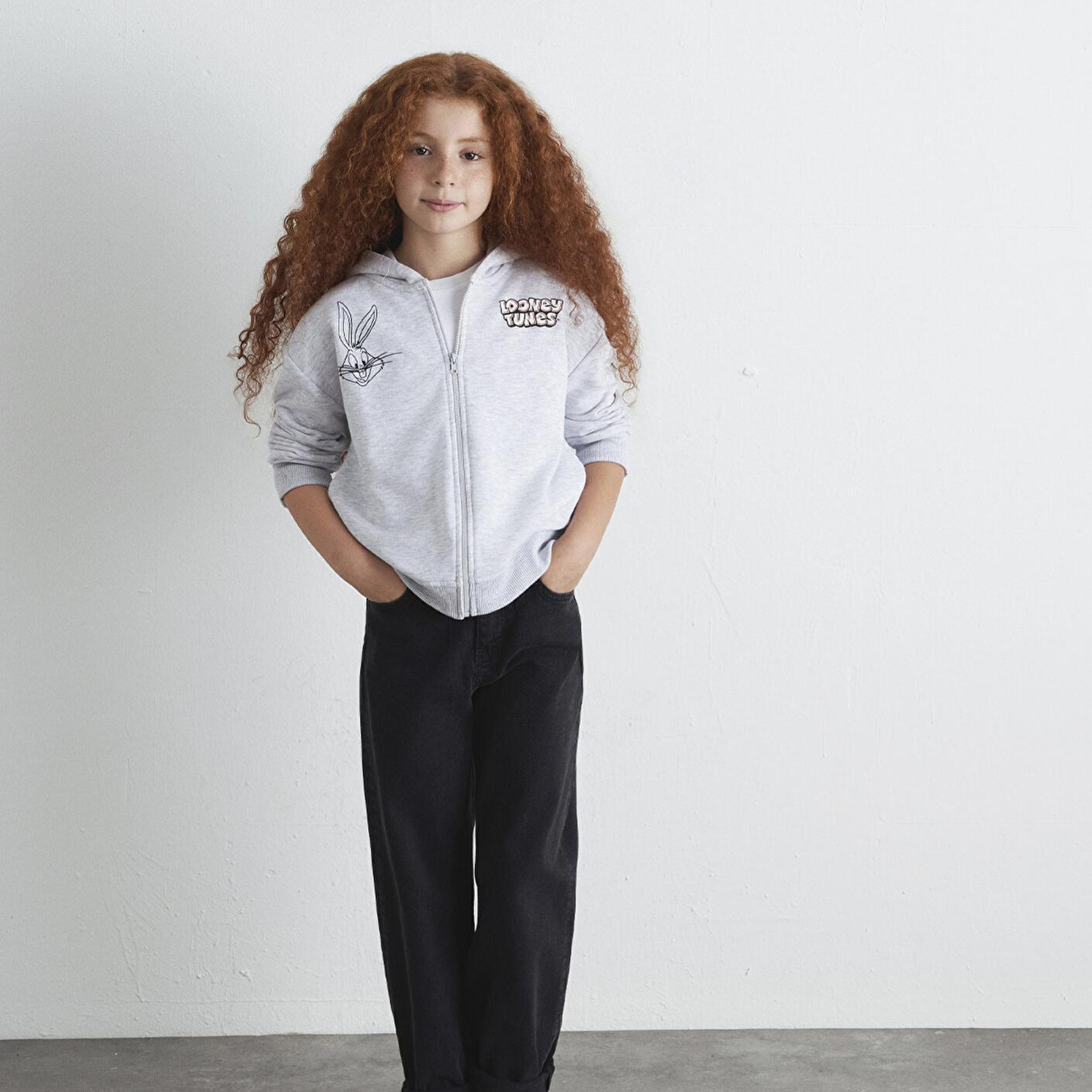 Mavi Looney Tunes Baskılı Kapüşonlu Gri Sweatshirt 7S10134-88467