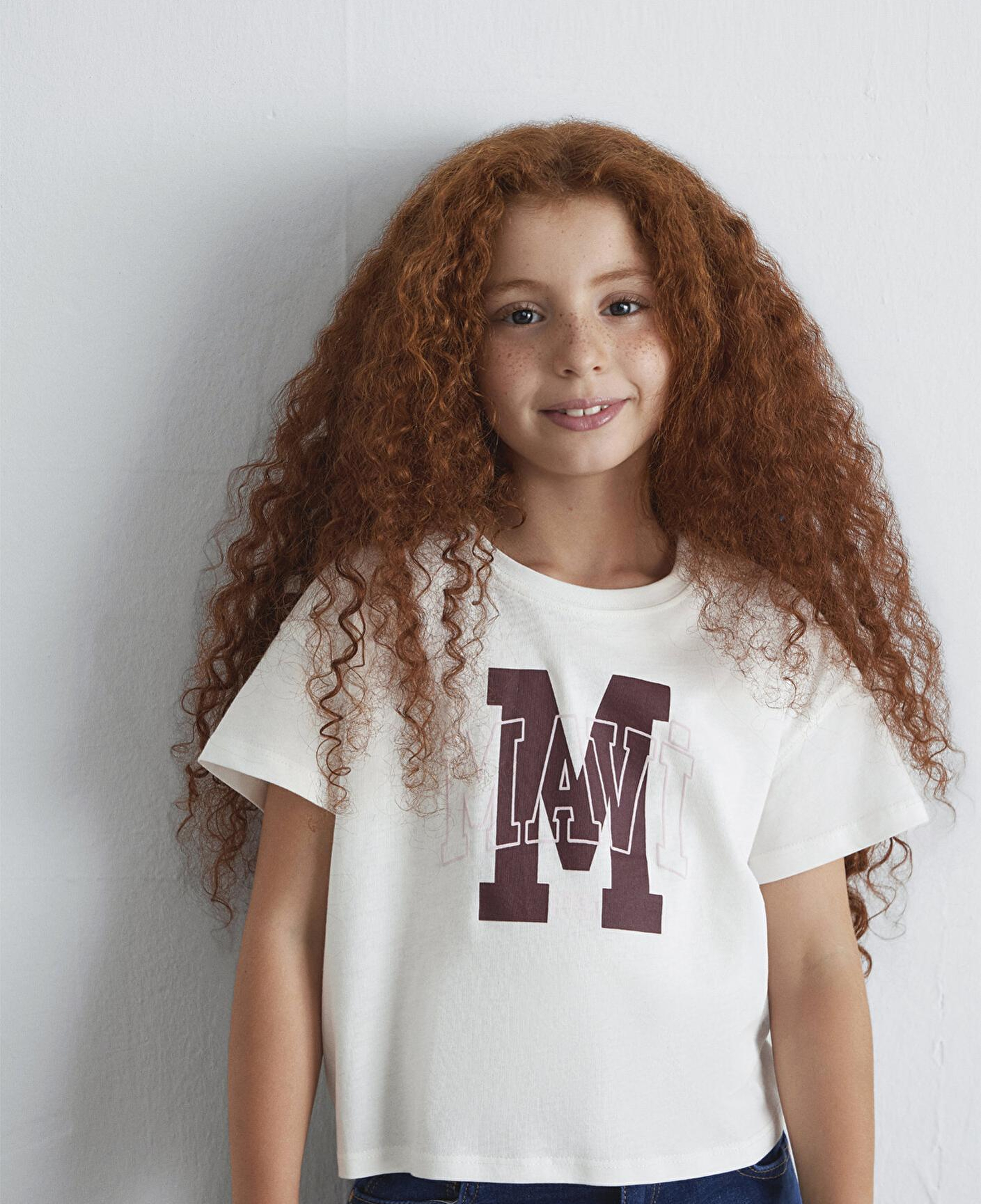 Mavi M Logo Baskılı Ekru Tişört Loose Fit / Bol Rahat Kesim 7610348-70057