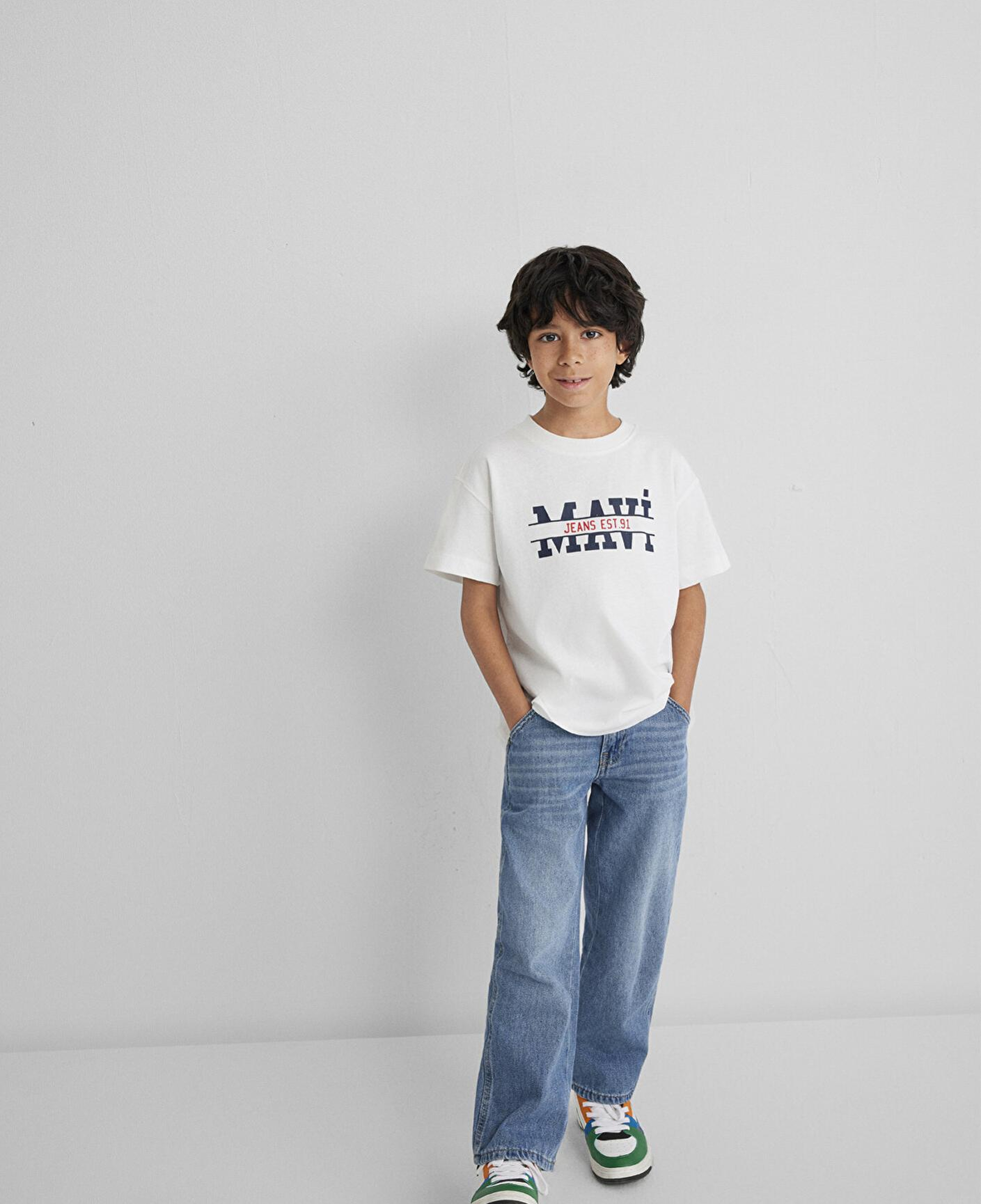 Mavi Mavi Logo Baskılı Ekru Tişört Loose Fit / Bol Rahat Kesim 6610397-70057