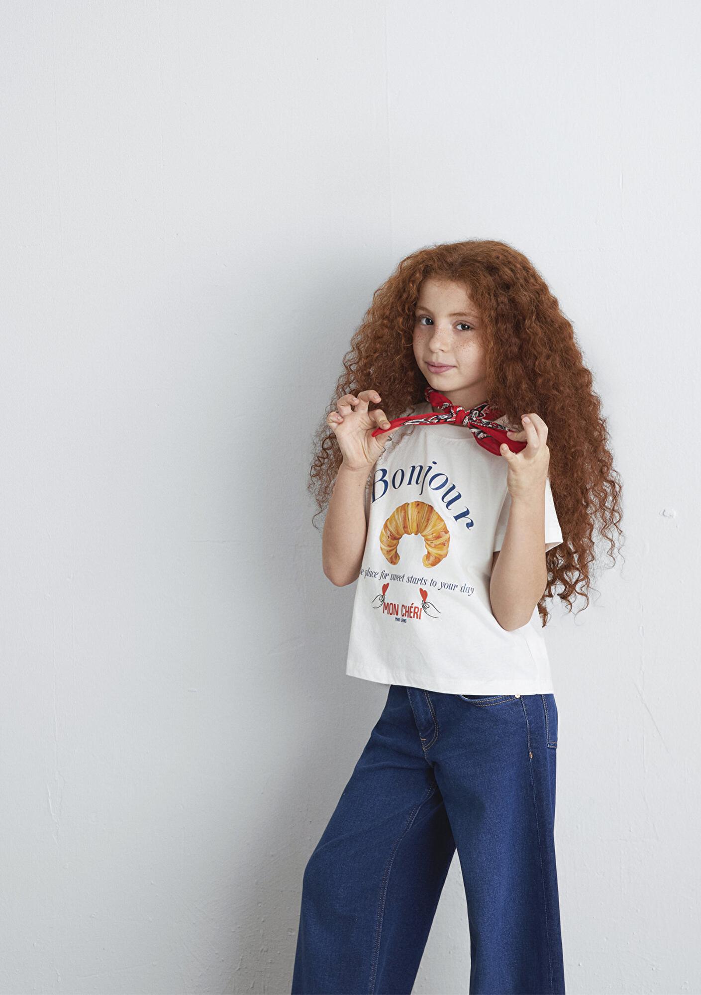 Mavi Kruvasan Baskılı Ekru Tişört Regular Fit / Normal Kesim 7610358-70057