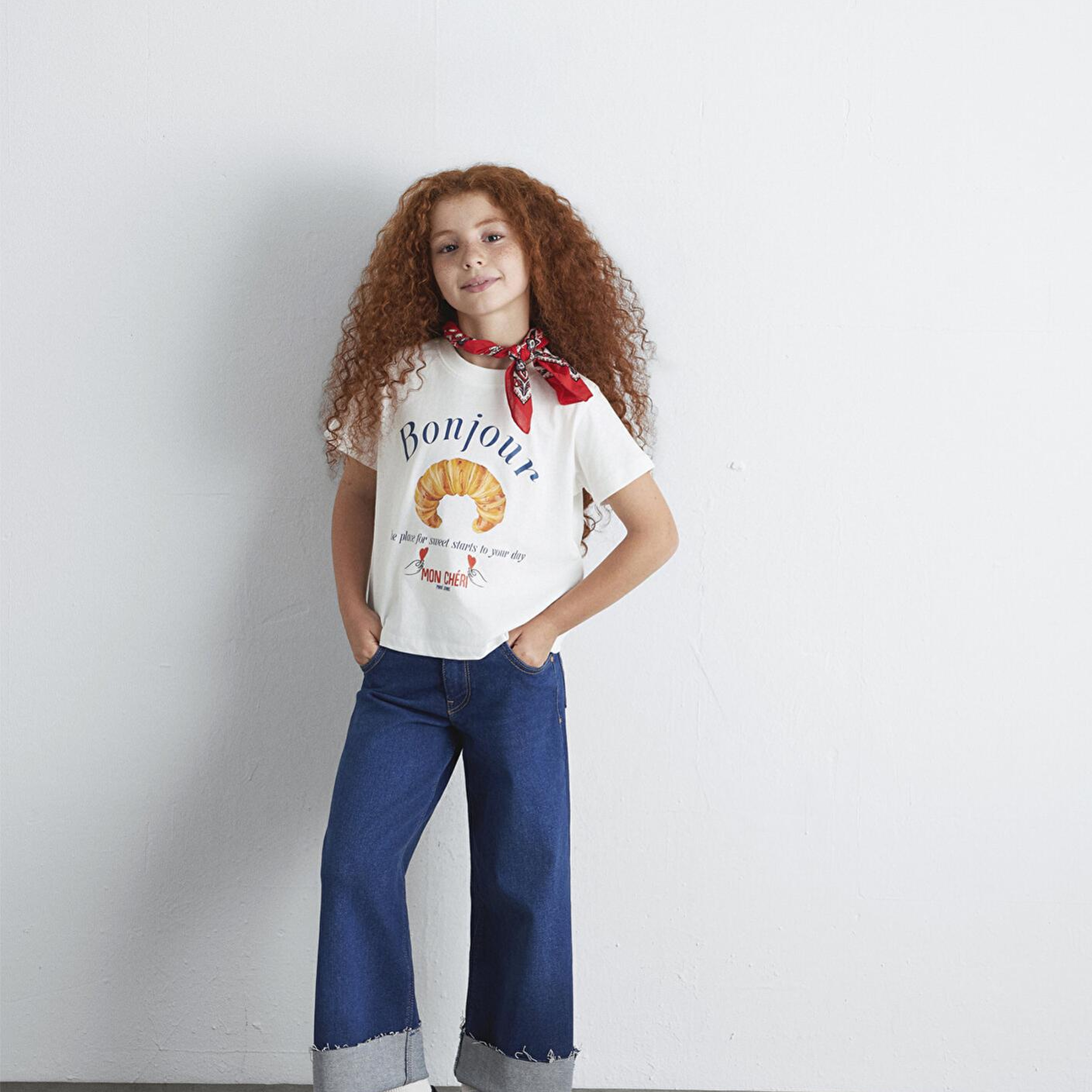 Mavi Kruvasan Baskılı Ekru Tişört Regular Fit / Normal Kesim 7610358-70057