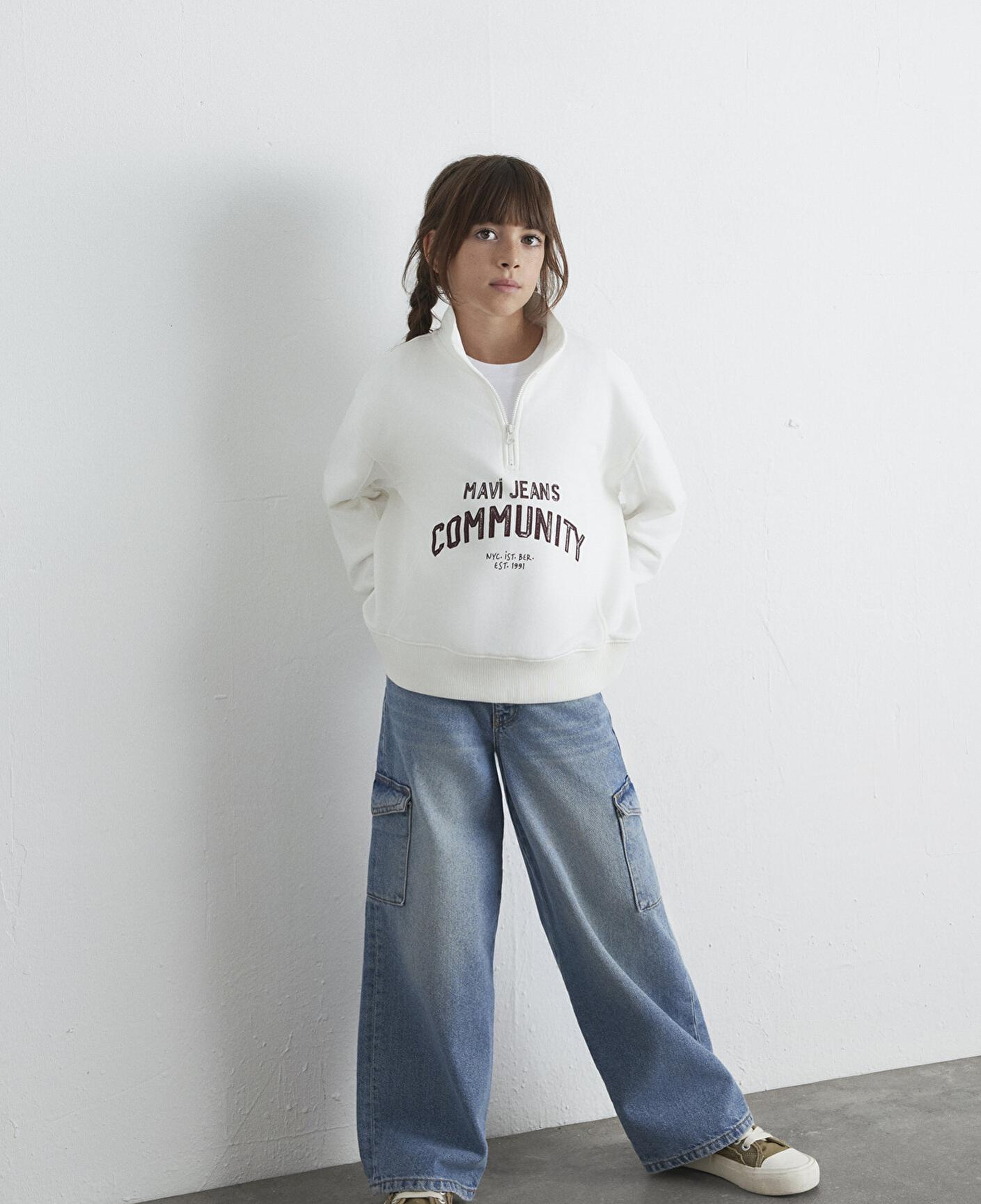 Mavi Baskılı Yarı Fermuarlı Ekru Sweatshirt 7S10130-70057