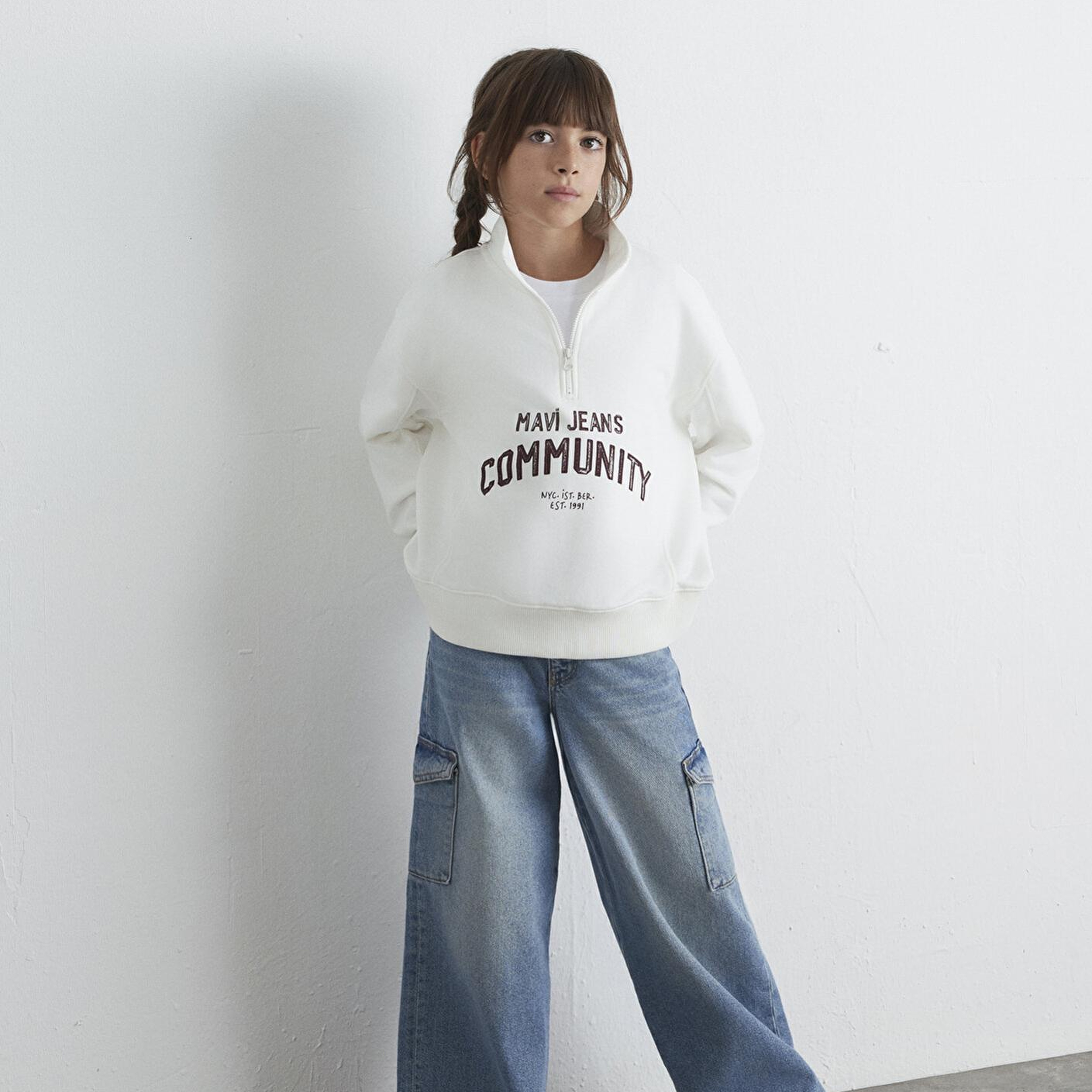 Mavi Baskılı Yarı Fermuarlı Ekru Sweatshirt 7S10130-70057