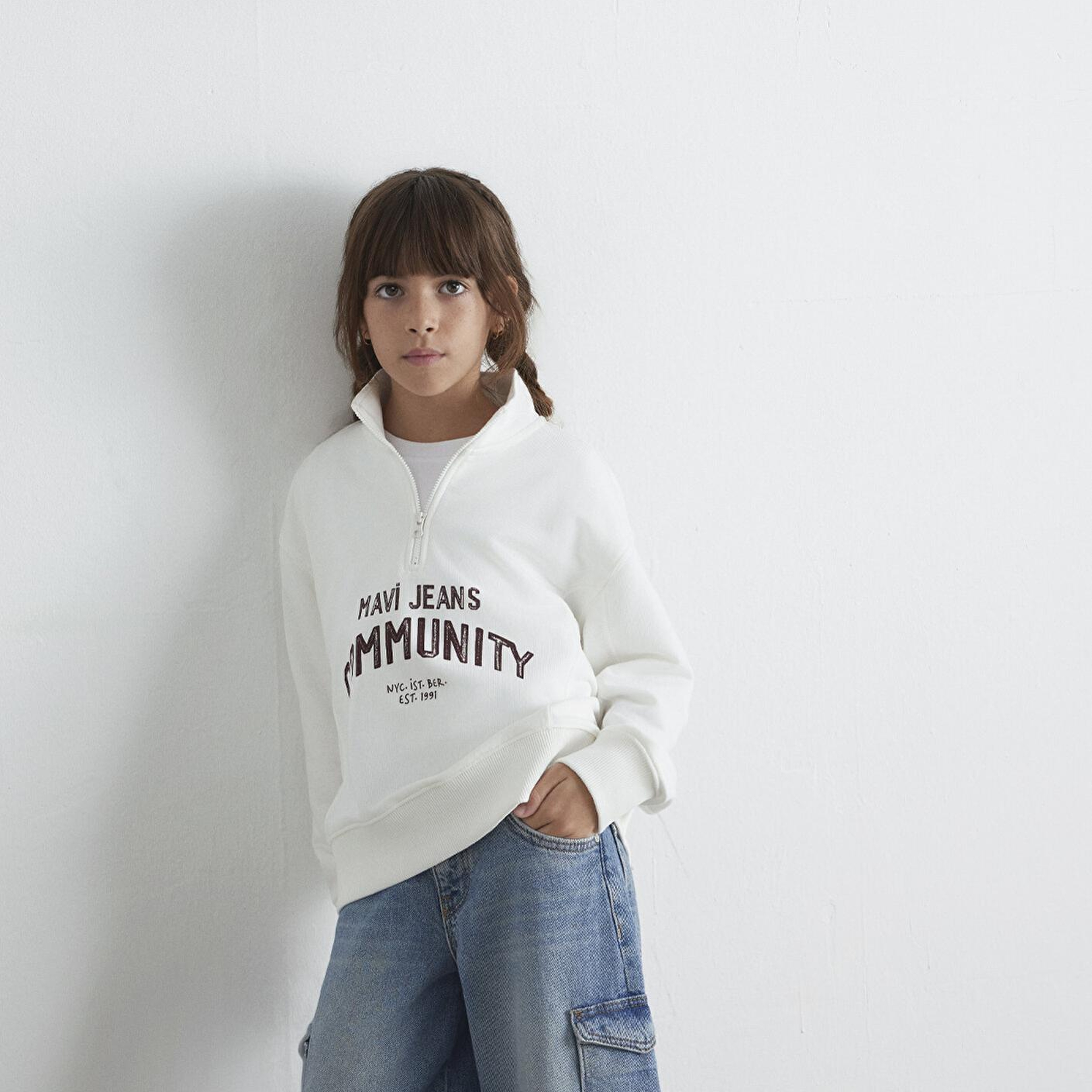 Mavi Baskılı Yarı Fermuarlı Ekru Sweatshirt 7S10130-70057