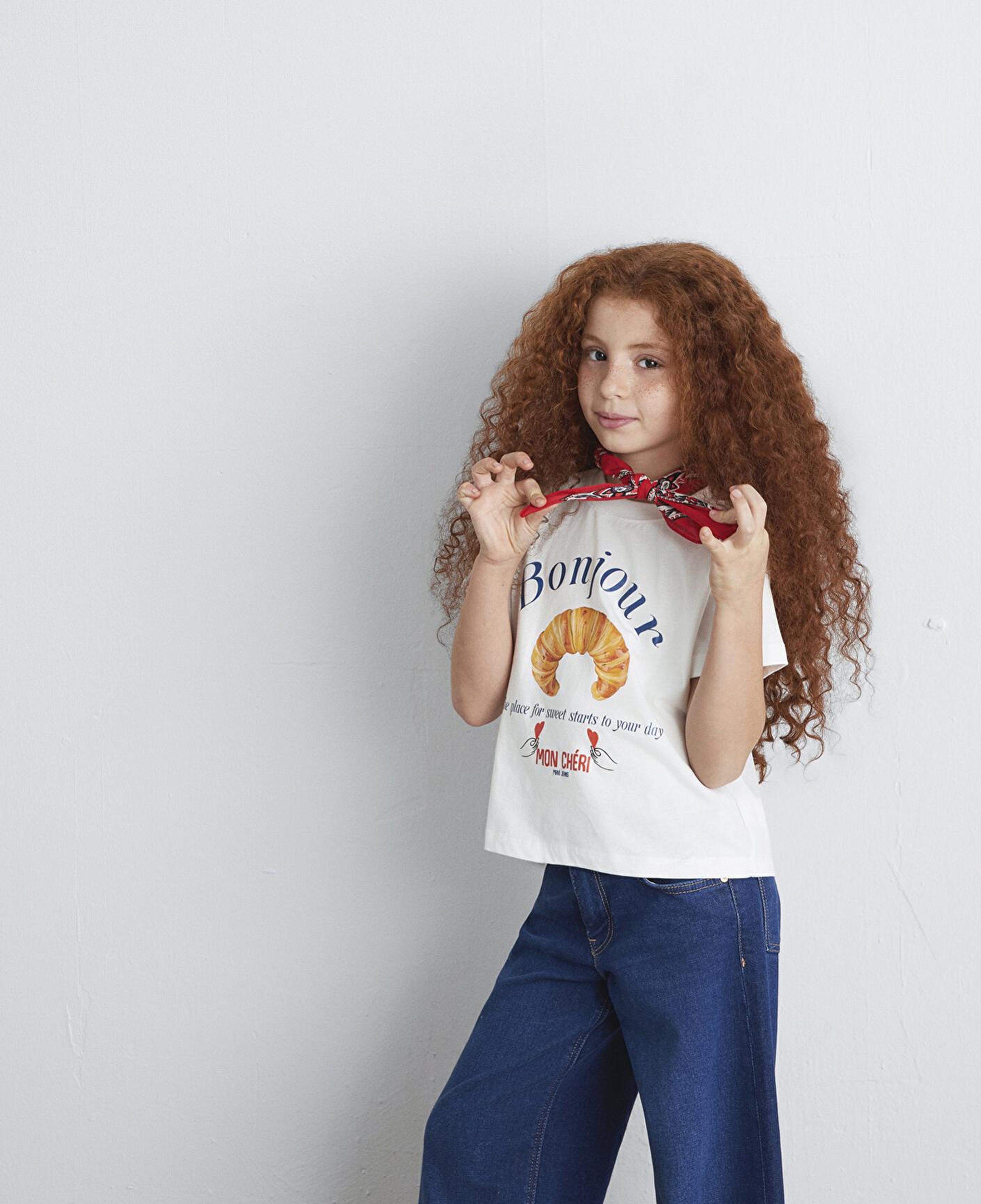 Mavi Kruvasan Baskılı Ekru Tişört Regular Fit / Normal Kesim 7610358-70057