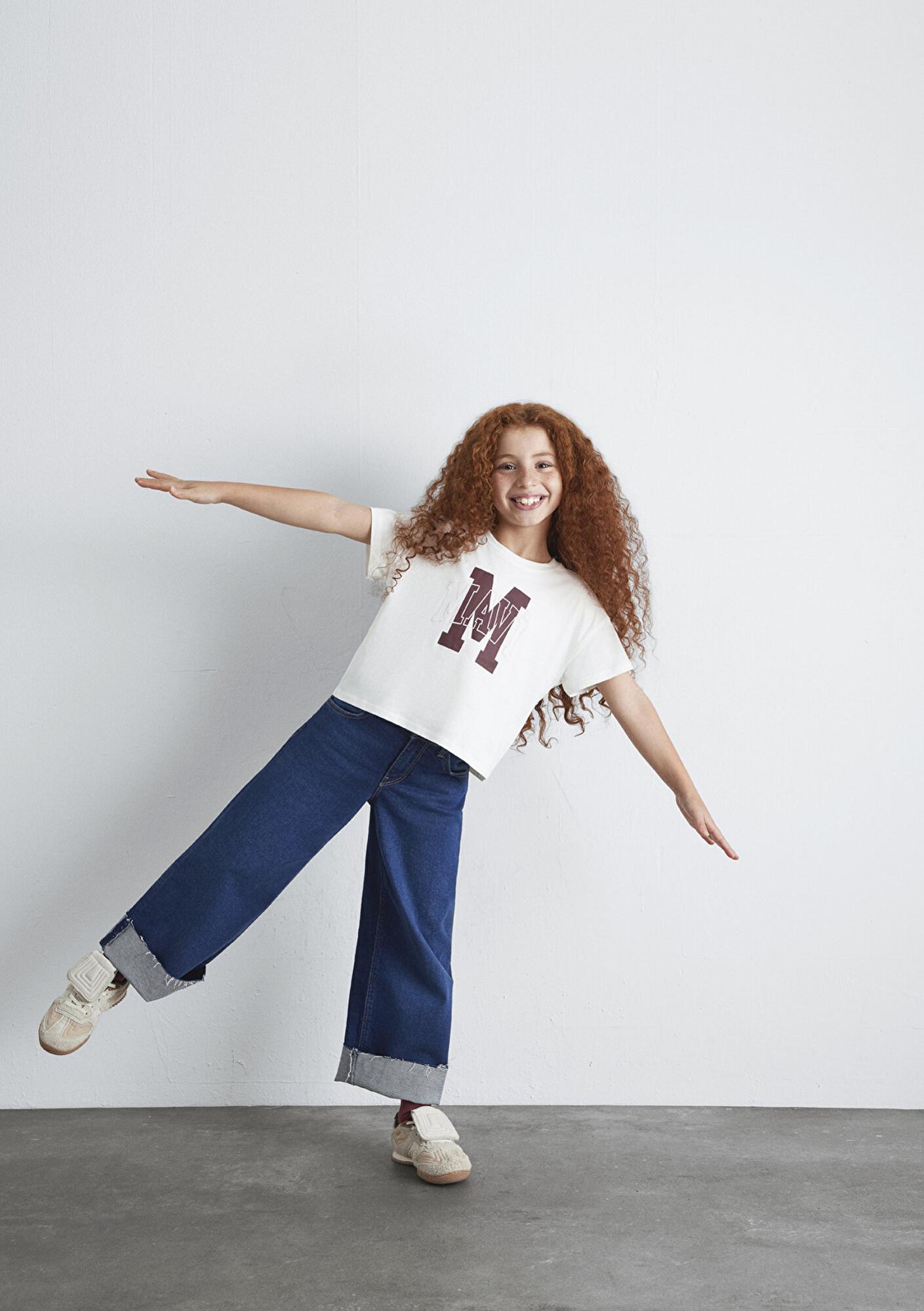 Mavi M Logo Baskılı Ekru Tişört Loose Fit / Bol Rahat Kesim 7610348-70057