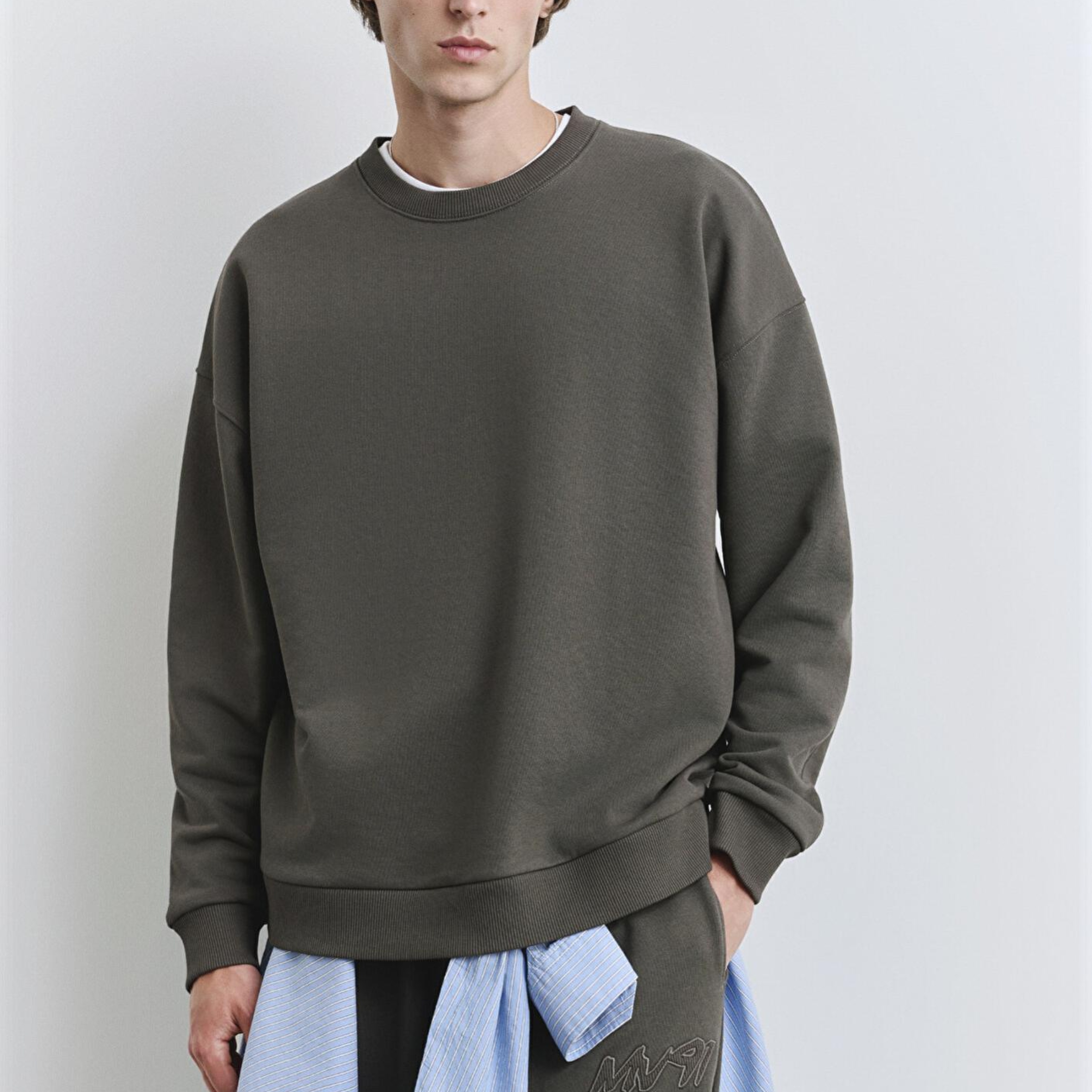 Mavi MV91 Sırt Baskılı Yeşil Sweatshirt 0S10405-71542