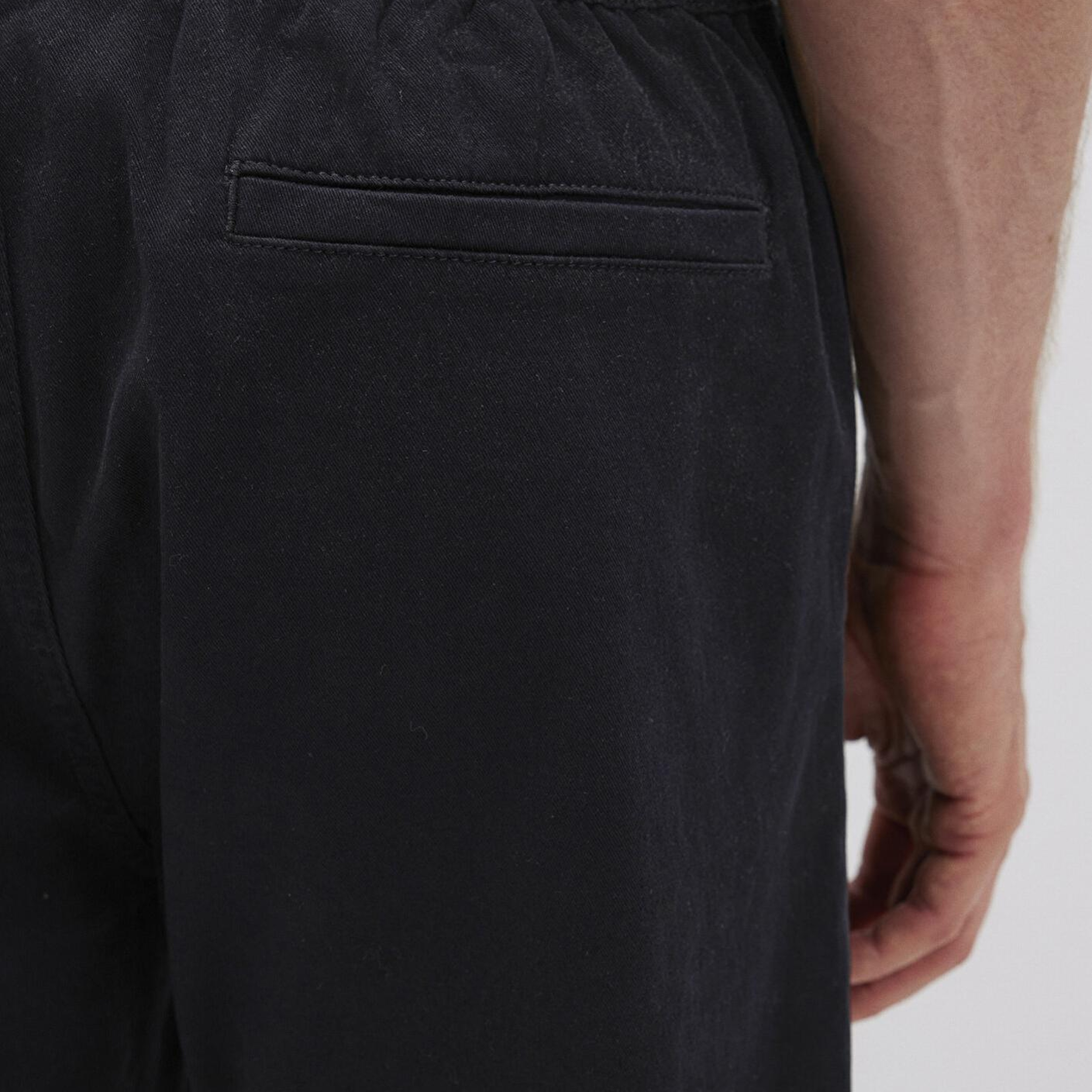 Mavi Siyah Jogger Pantolon 0010481-80022