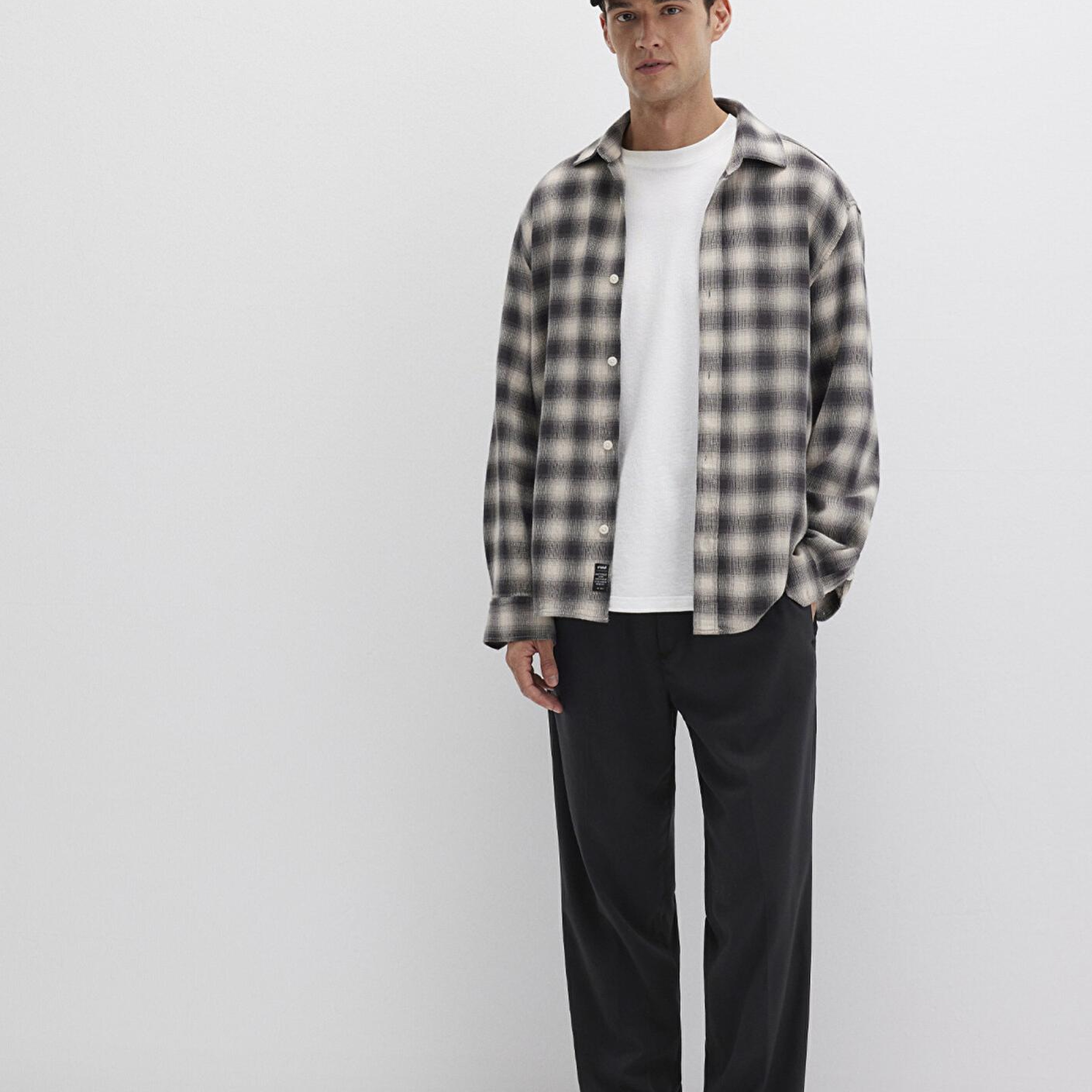 Mavi Siyah Pantolon 0010480-900