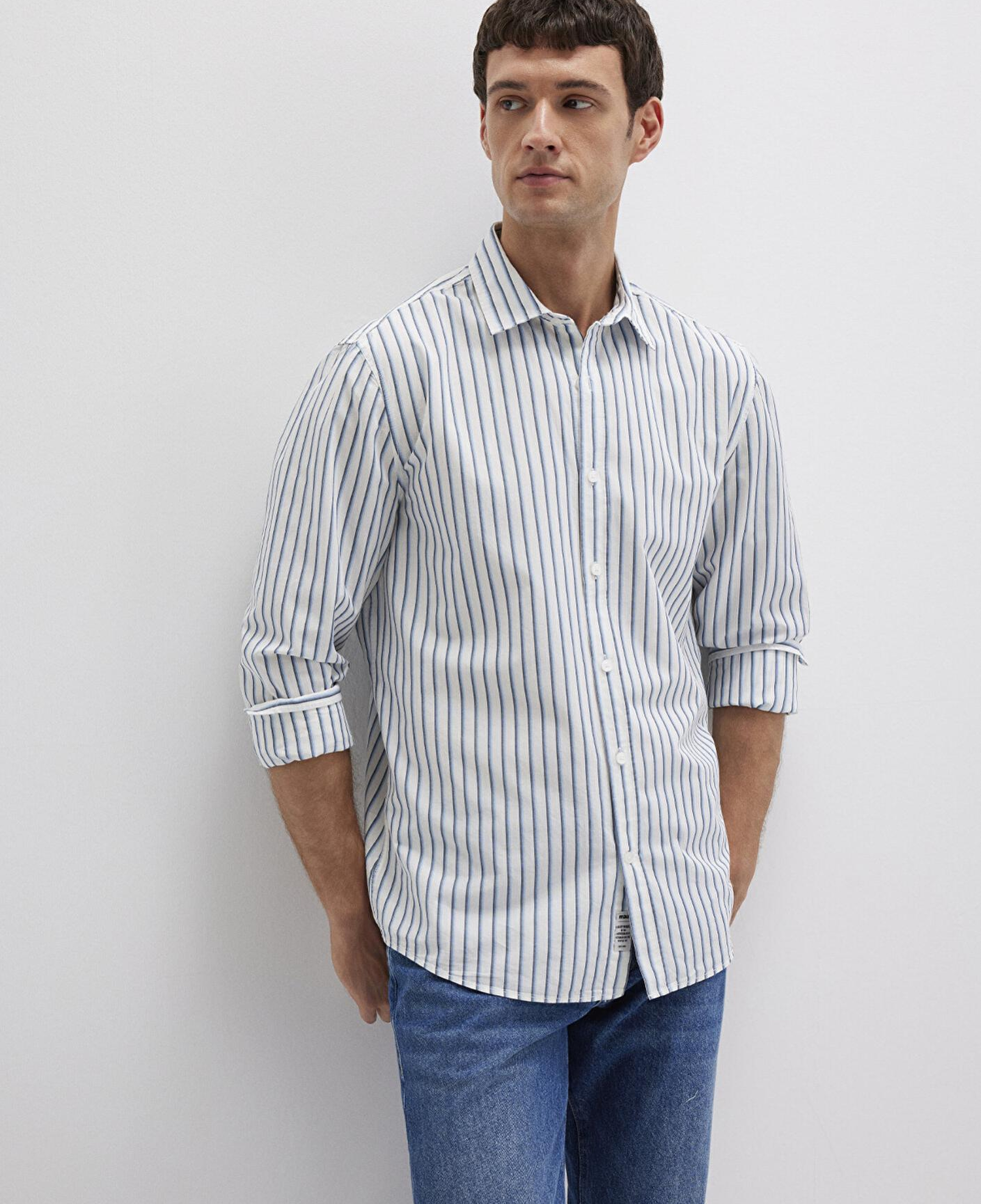 Mavi Mavi Çizgili Beyaz Gömlek Regular Fit / Normal Kesim 0211705-90928