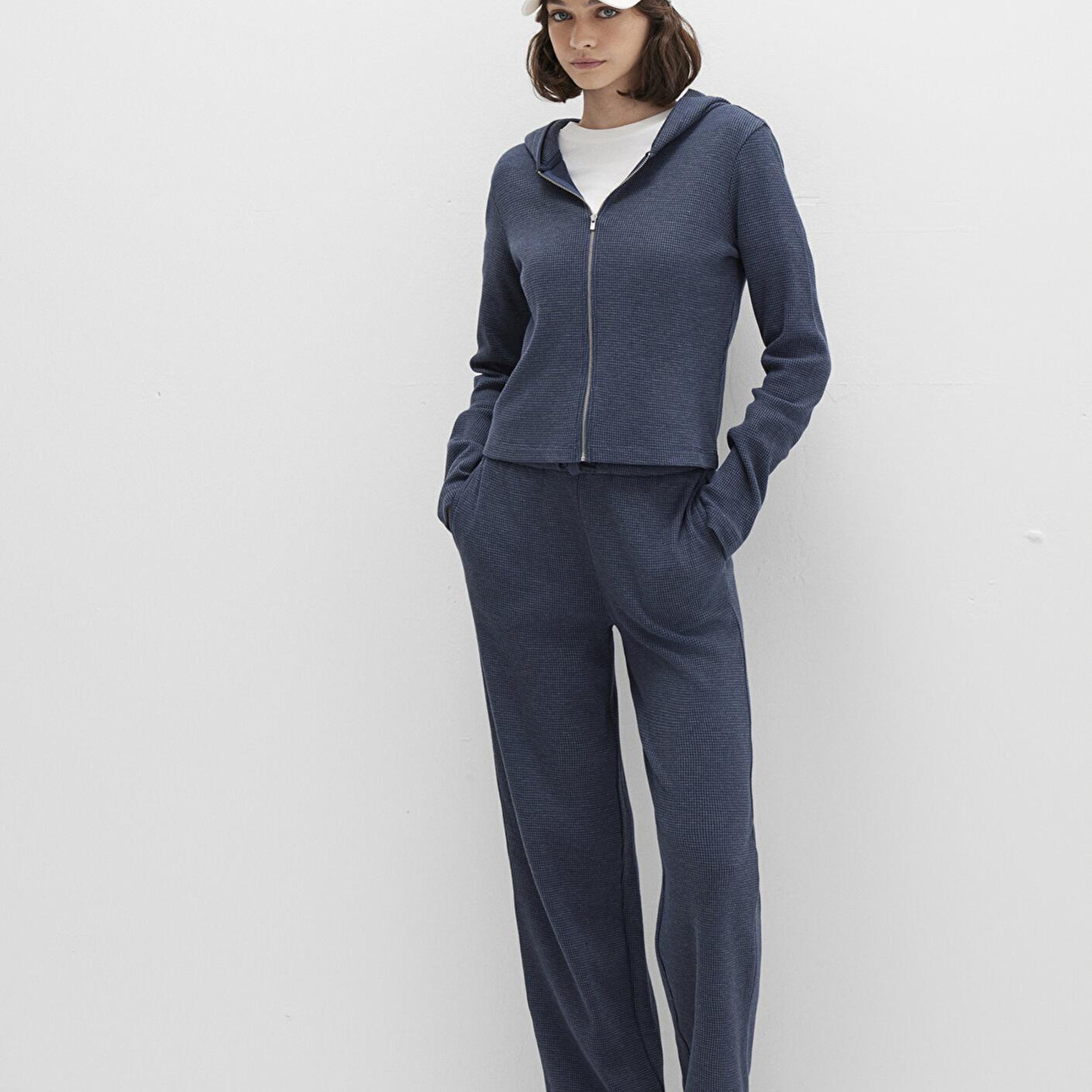 Mavi Dokulu Lacivert Eşofman Altı 1011033-32184