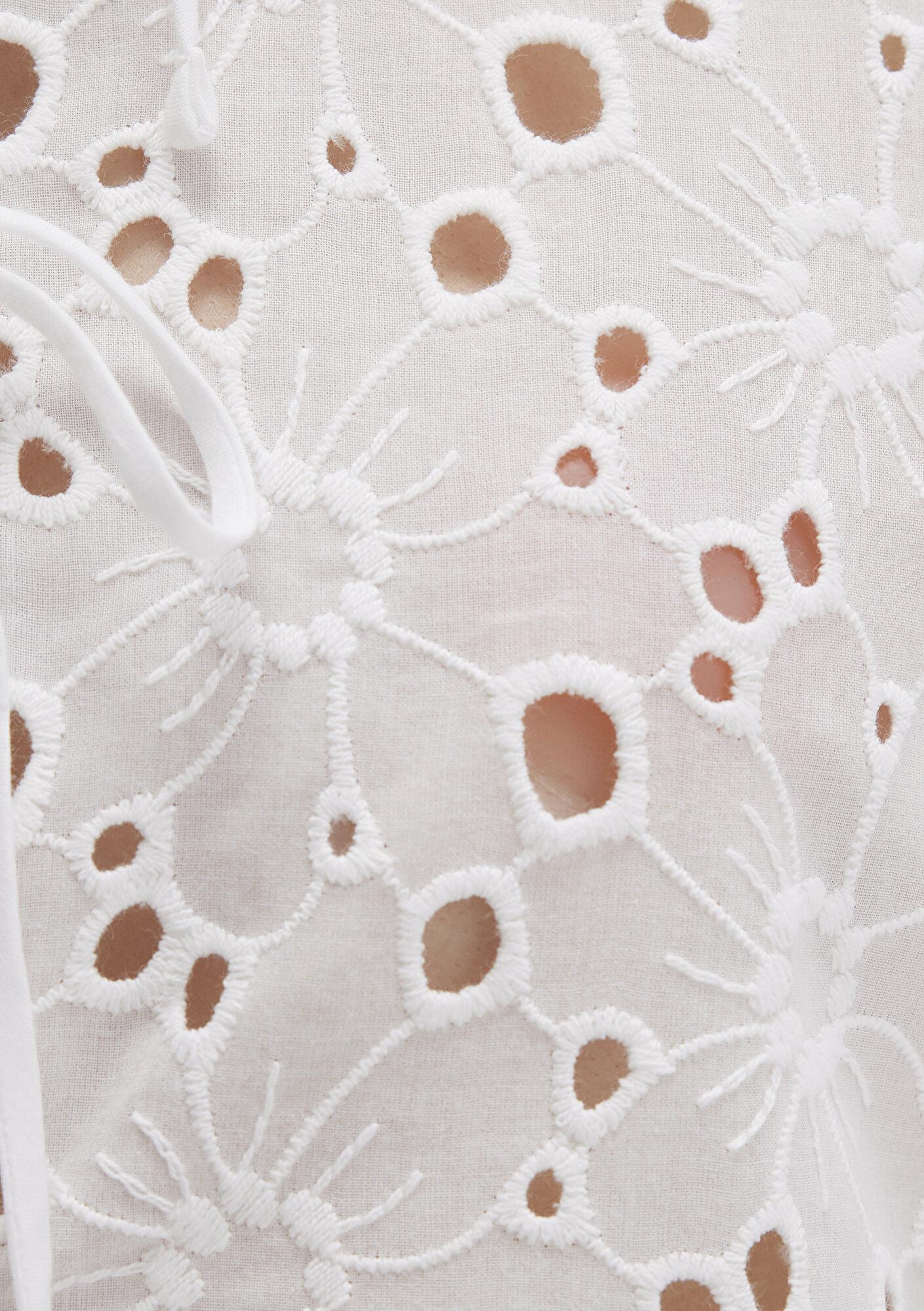 Mavi Bağcık Detaylı Fisto İşlemeli Top 1211177-70057