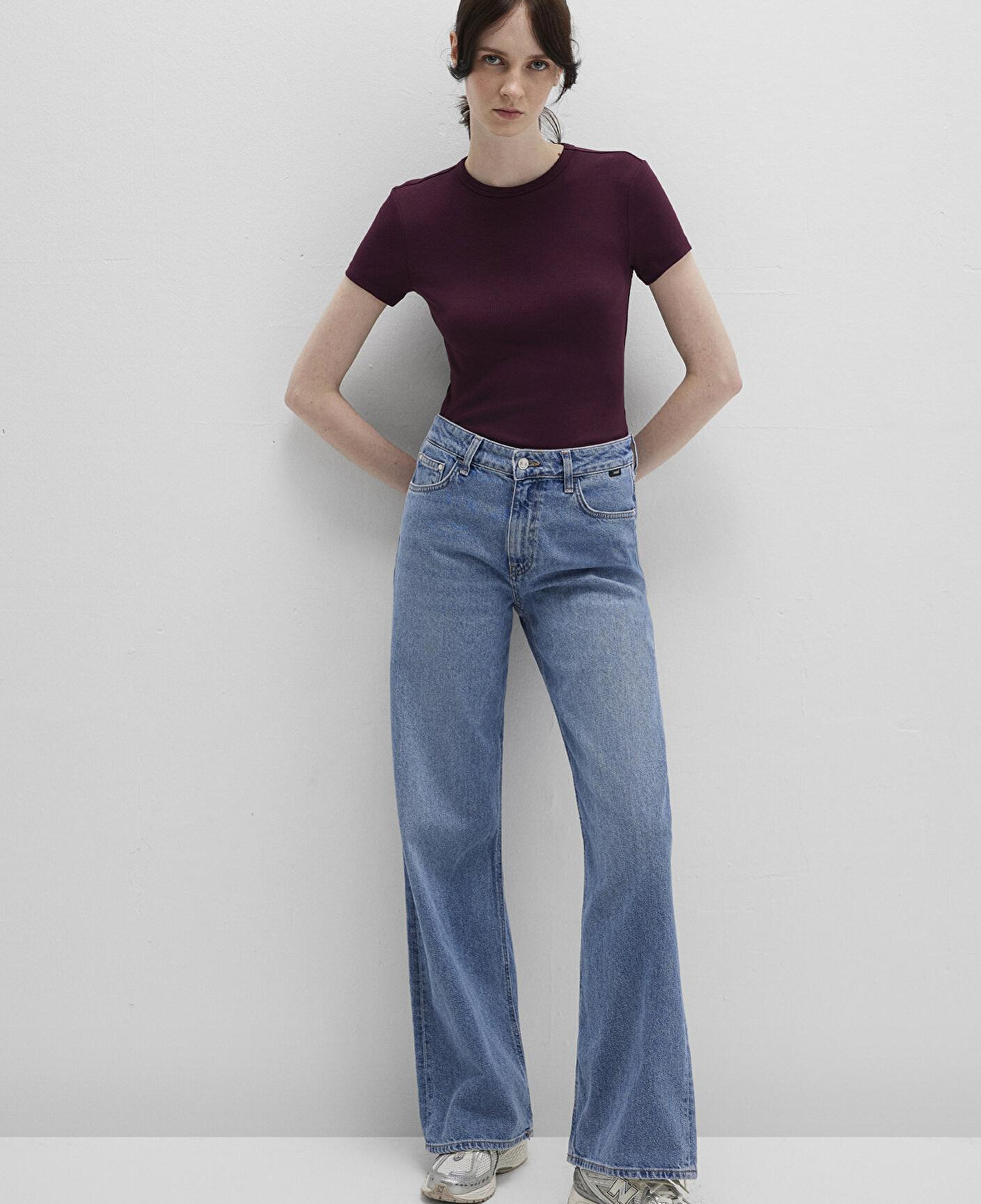 Mavi Mor Basic Tişört Fitted / Vücuda Oturan Kesim 1613081-70434