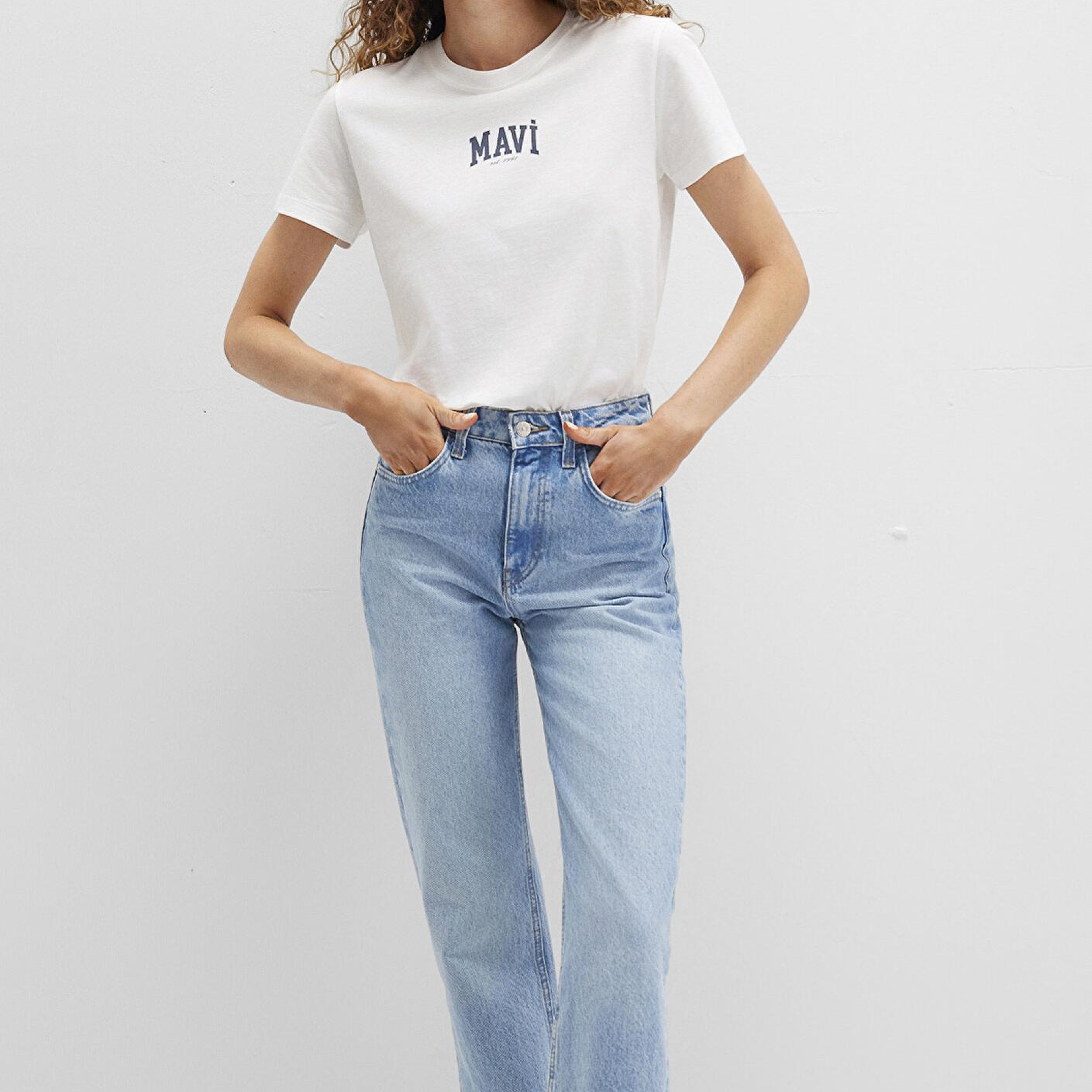 Mavi Mavi Logo Baskılı Ekru Tişört Regular Fit / Normal Kesim 1613412-70057