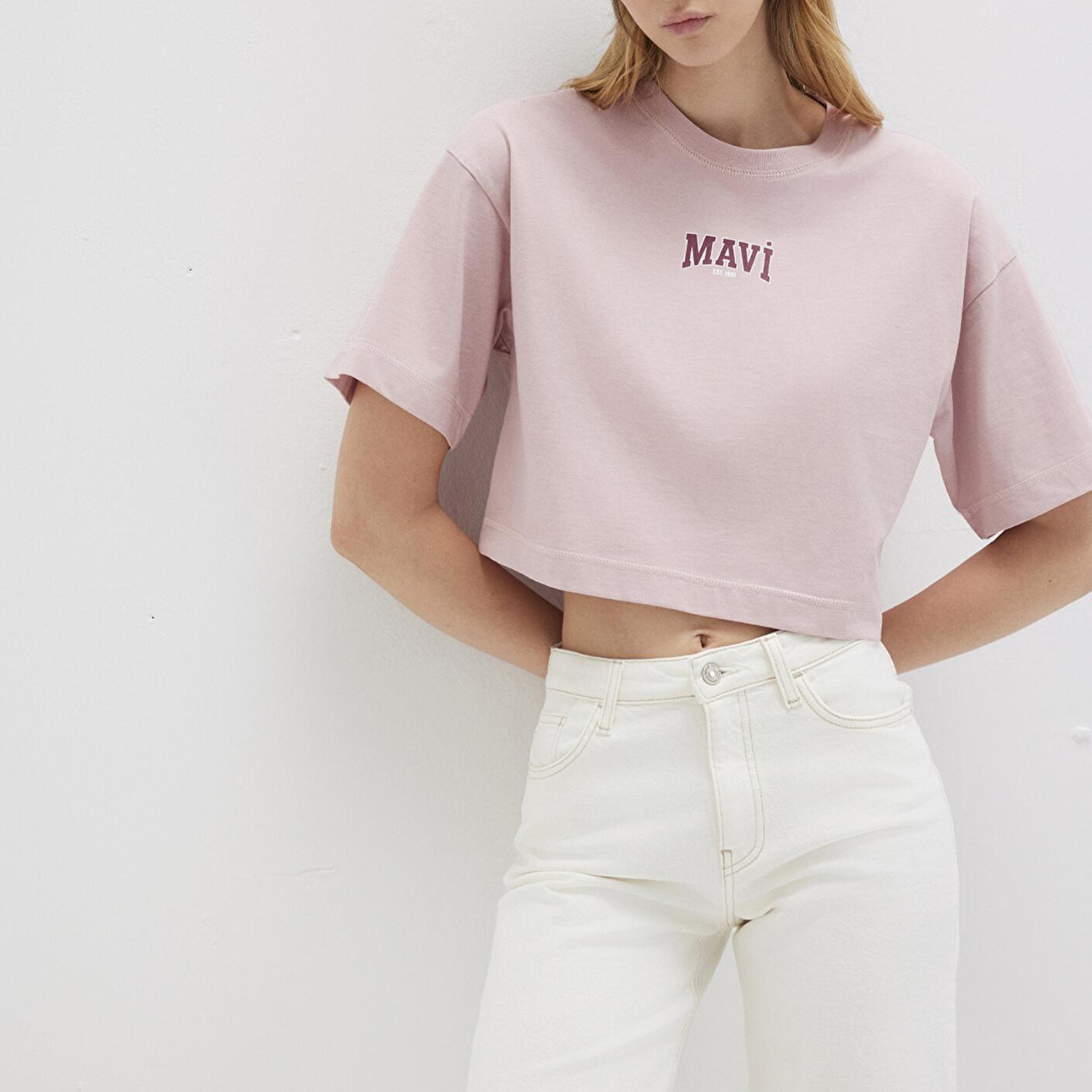 Mavi Mavi Logo Baskılı Pembe Crop Tişört Crop / Kısa Kesim 1613411-71018