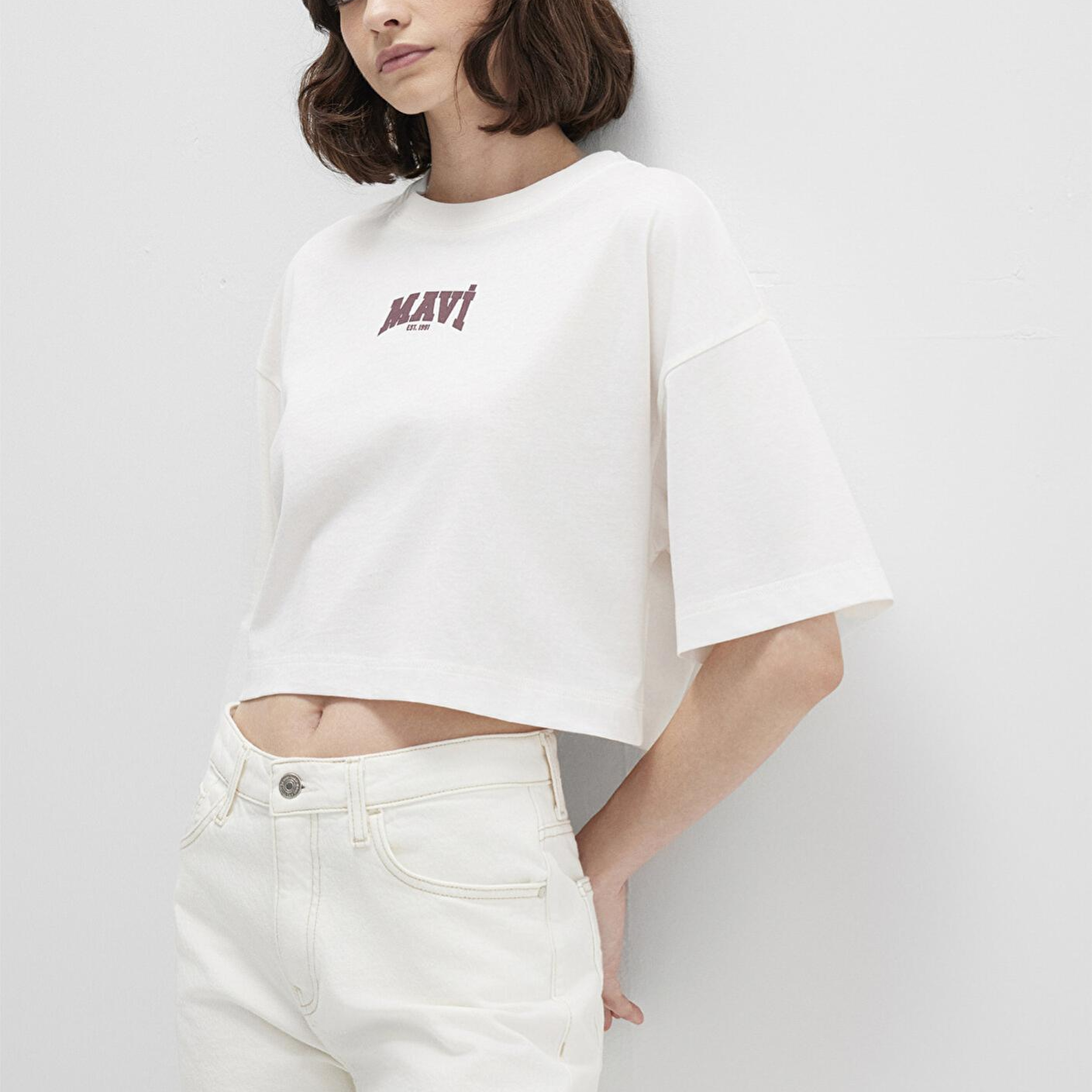 Mavi Mavi Logo Baskılı Ekru Crop Tişört Crop / Kısa Kesim 1613411-70057