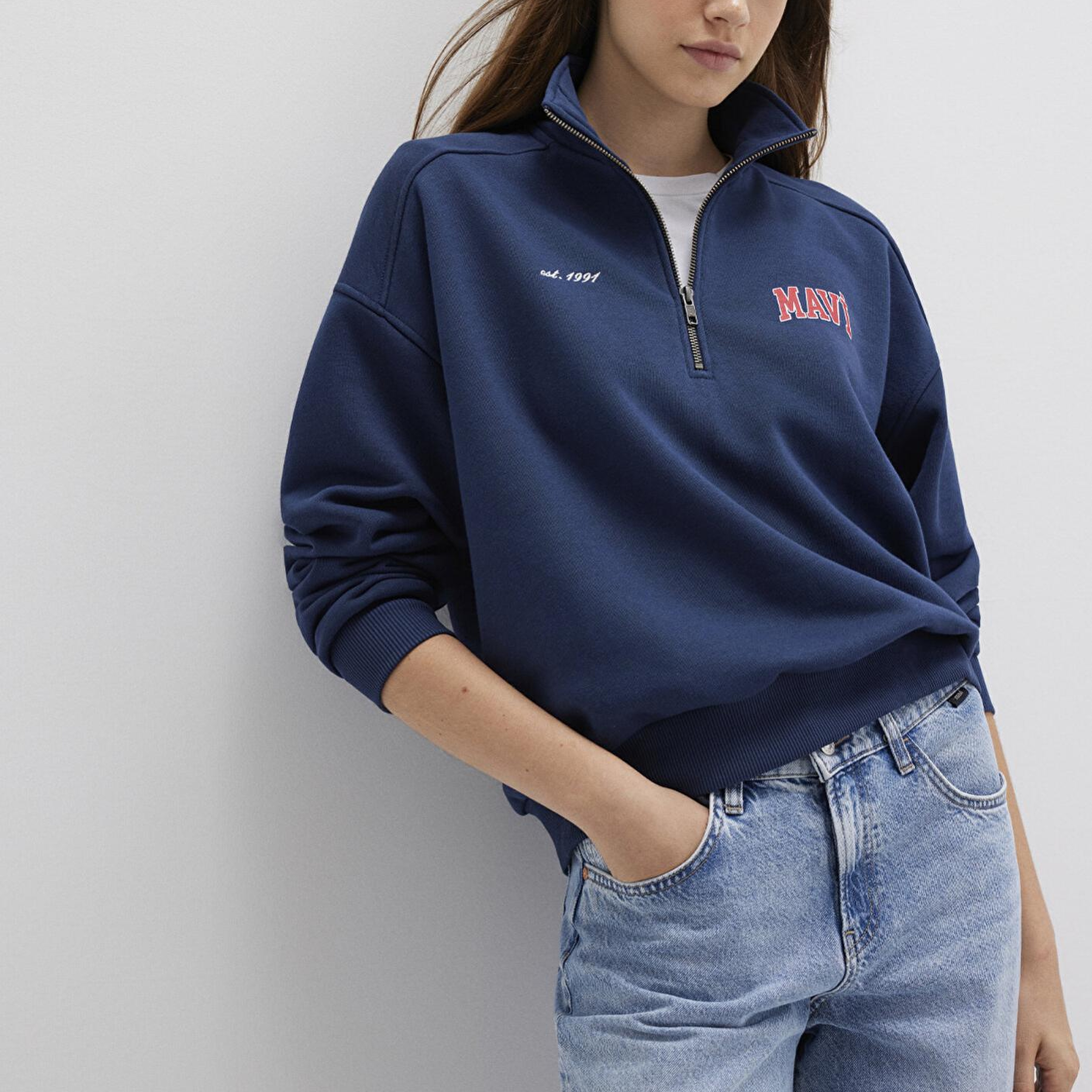 Mavi Mavi Logo Baskılı Yarı Fermuarlı Lacivert Sweatshirt 1S10373-70488