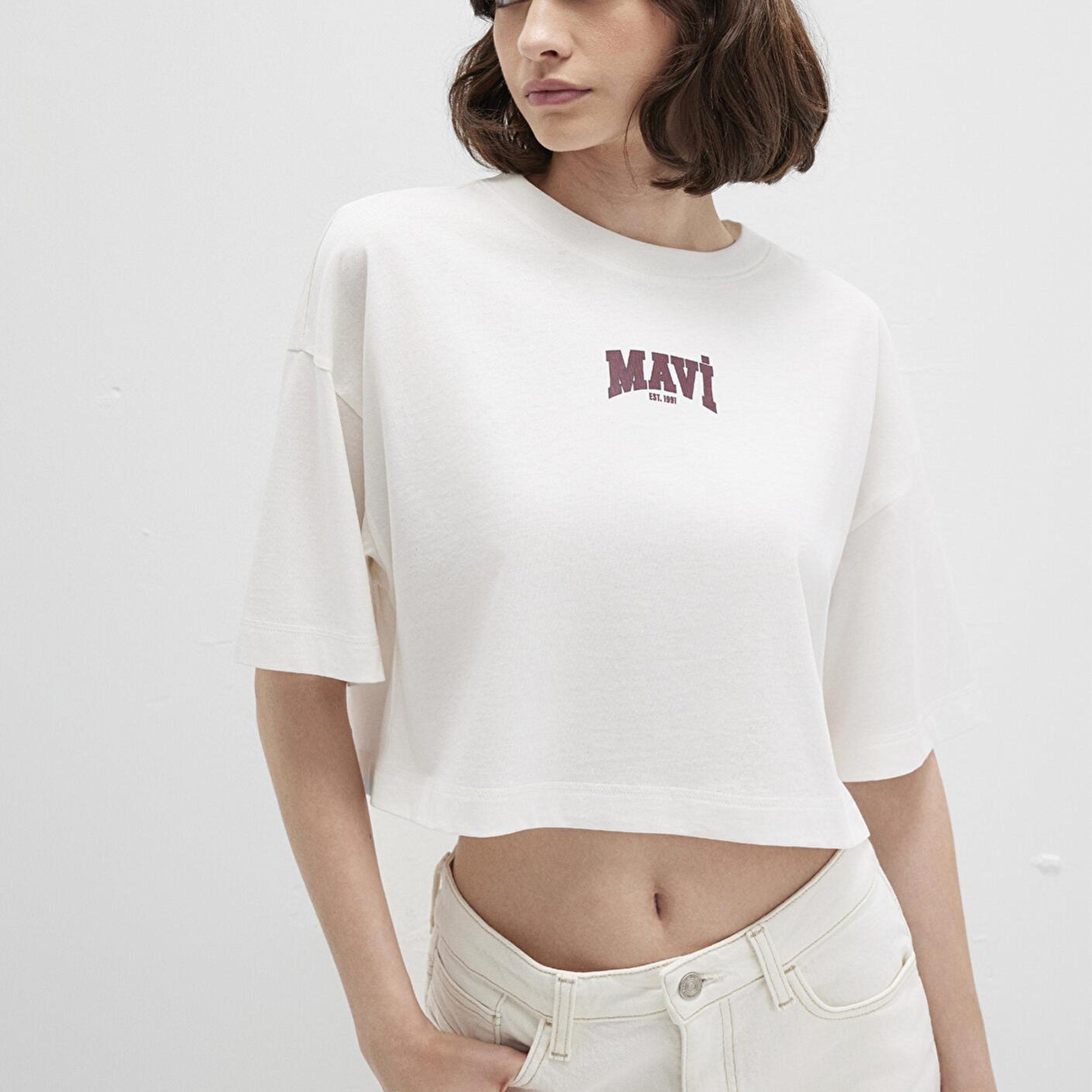 Mavi Mavi Logo Baskılı Ekru Crop Tişört Crop / Kısa Kesim 1613411-70057