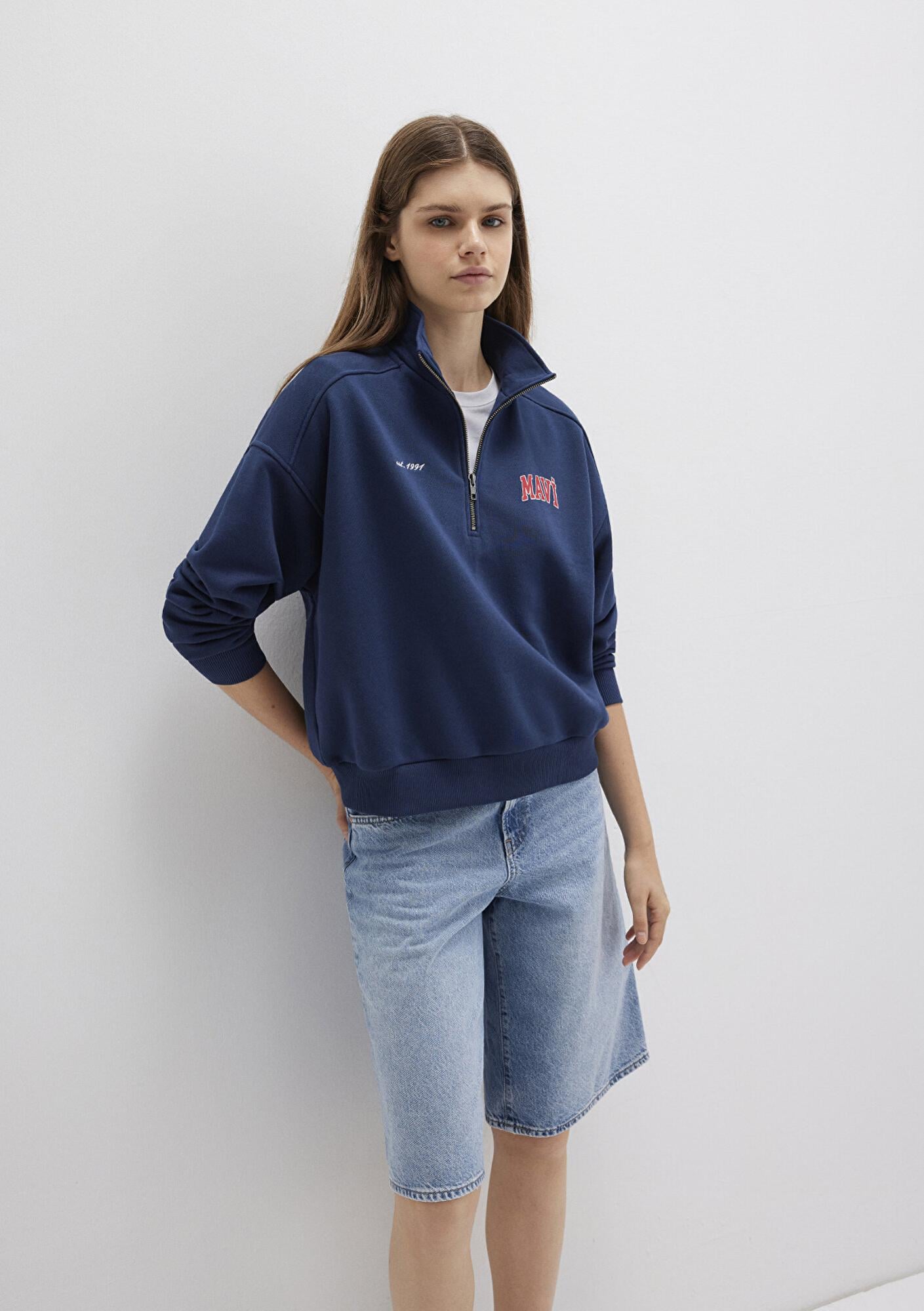 Mavi Mavi Logo Baskılı Yarı Fermuarlı Lacivert Sweatshirt 1S10373-70488