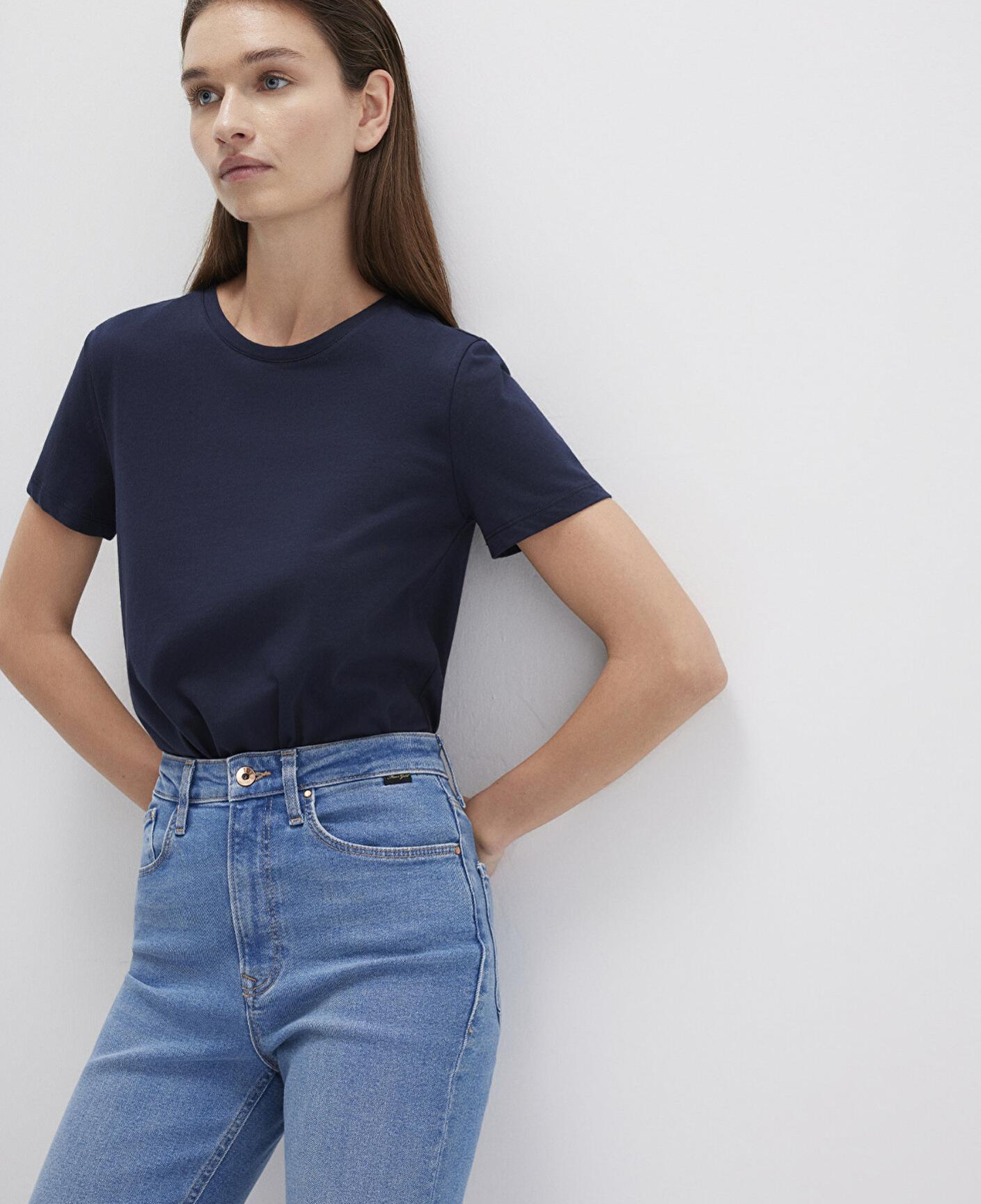 Mavi Lacivert Basic Tişört Slim Fit / Dar Kesim 1613406-86623